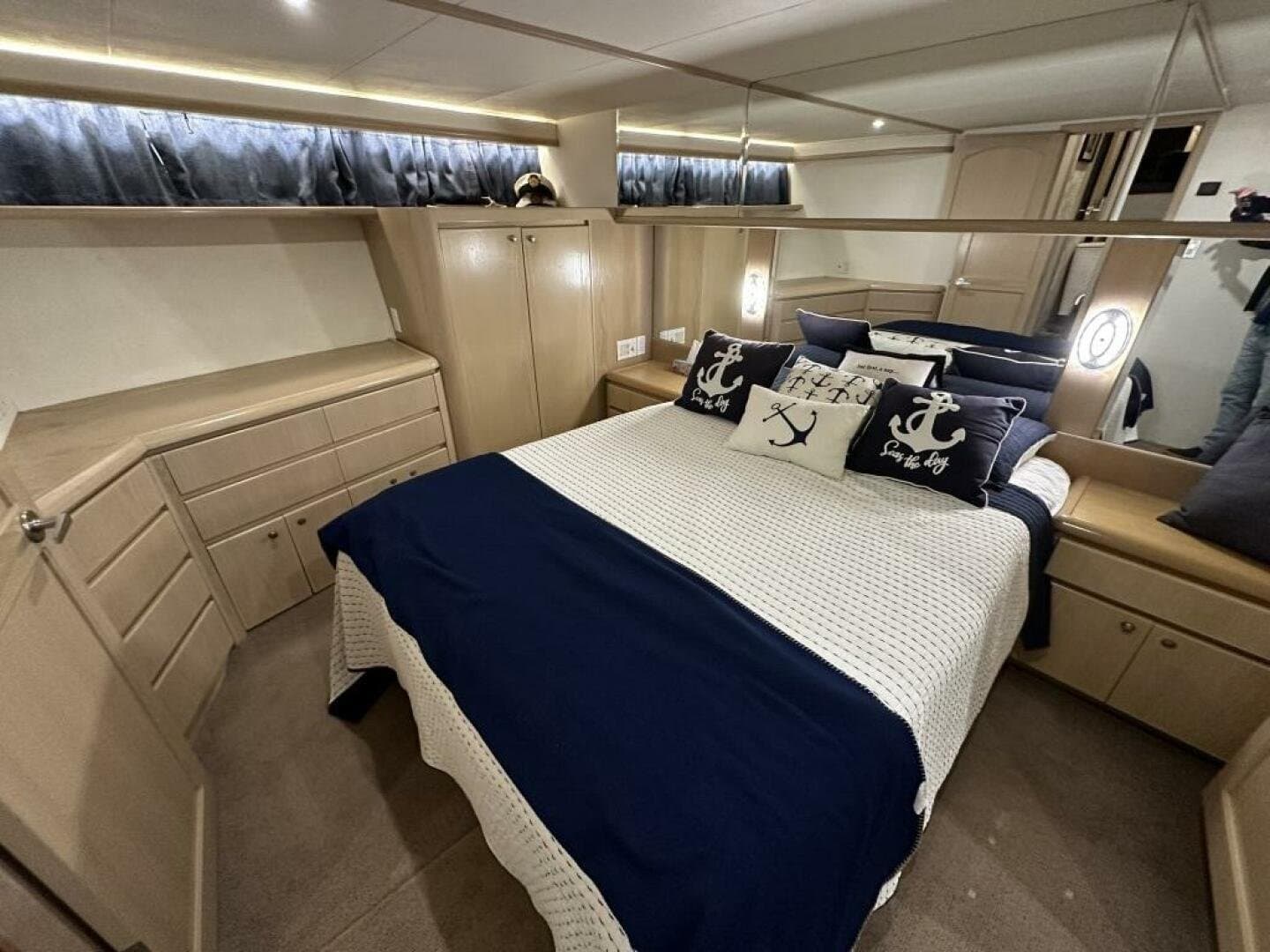 1993 West Bay Pilothouse