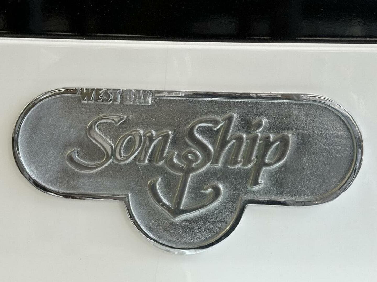 1993 West Bay Pilothouse