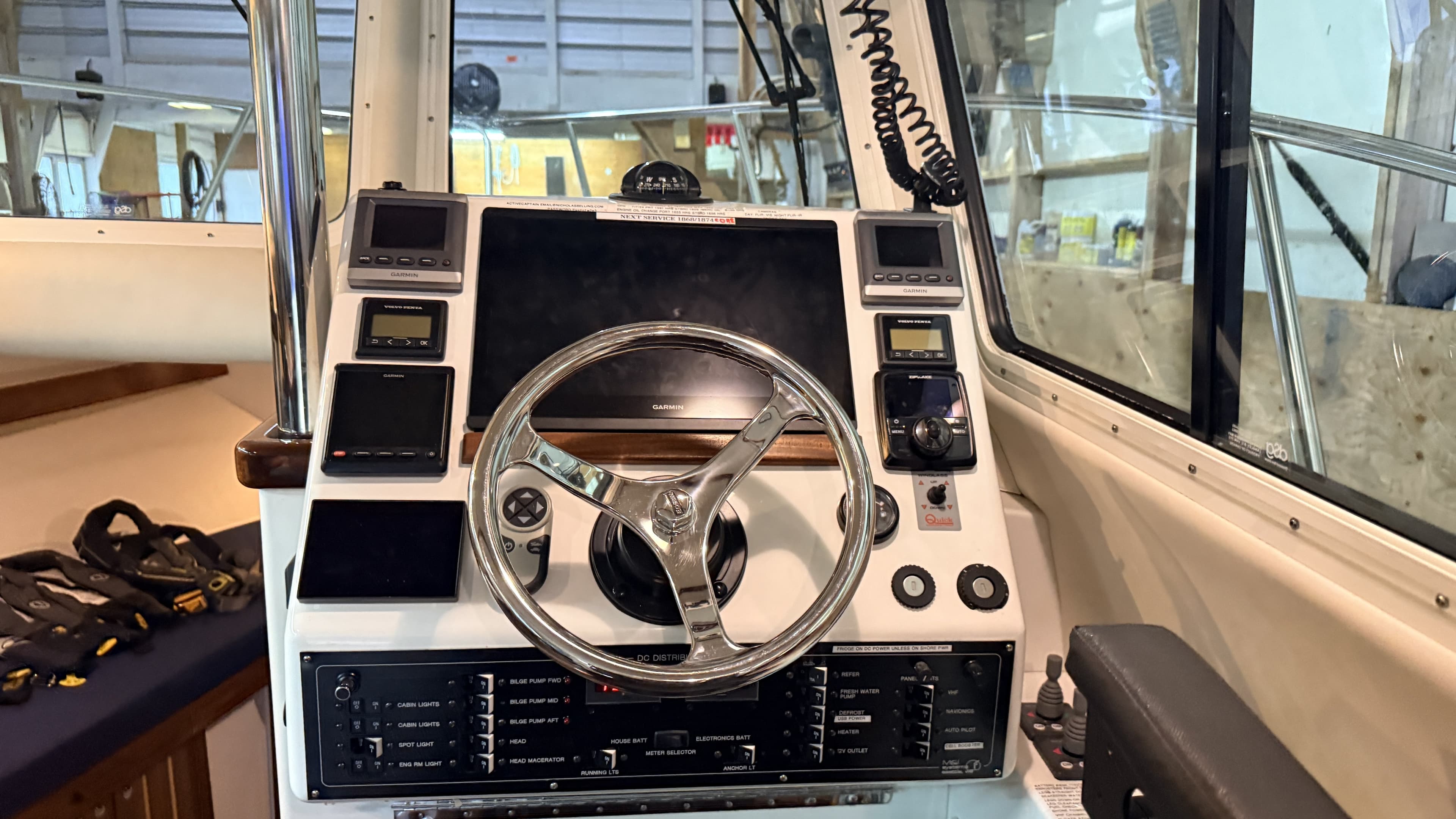 2013 Ocean Sport 33 OSR