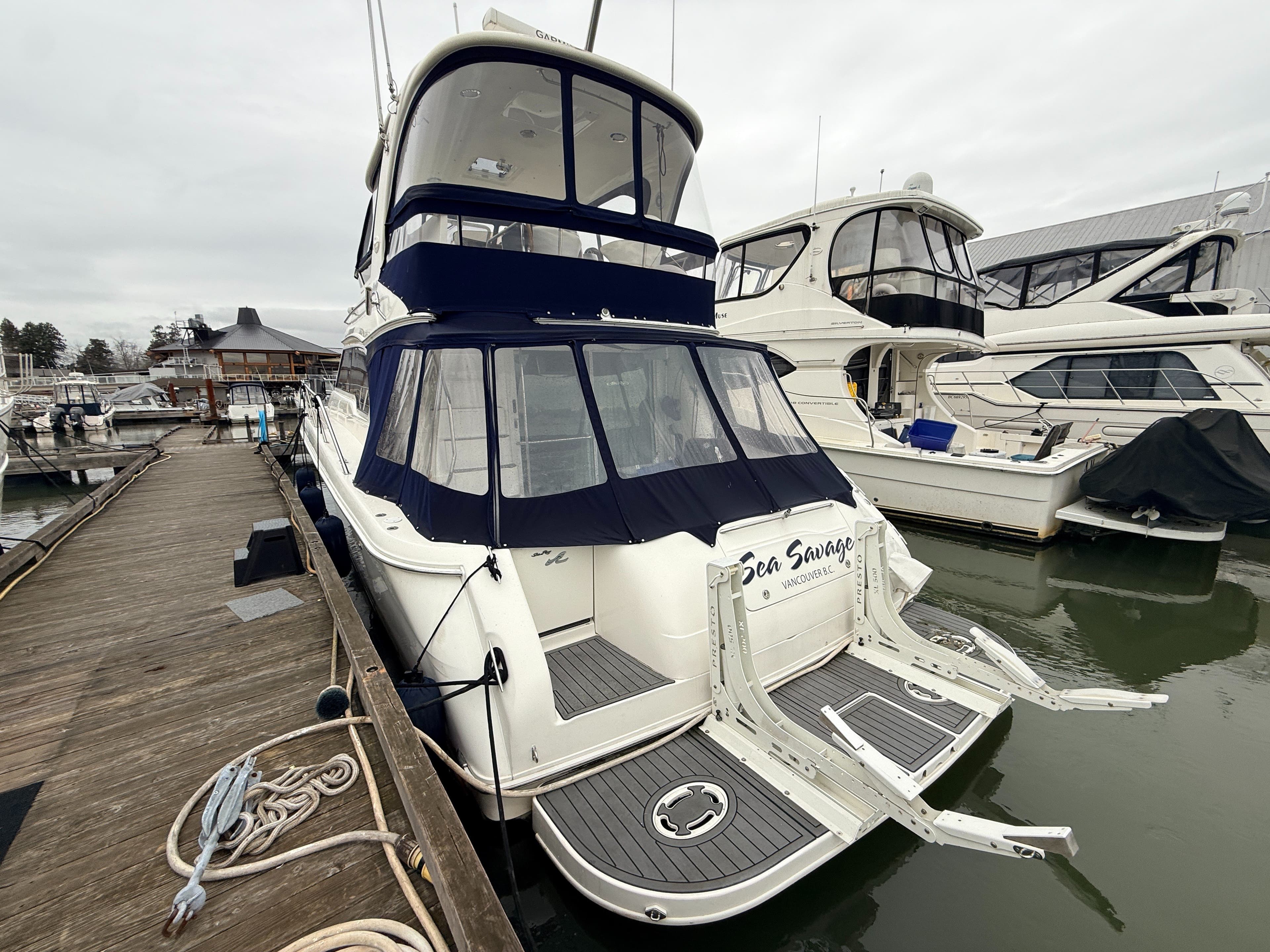 2000 Sea Ray Sedan Bridge