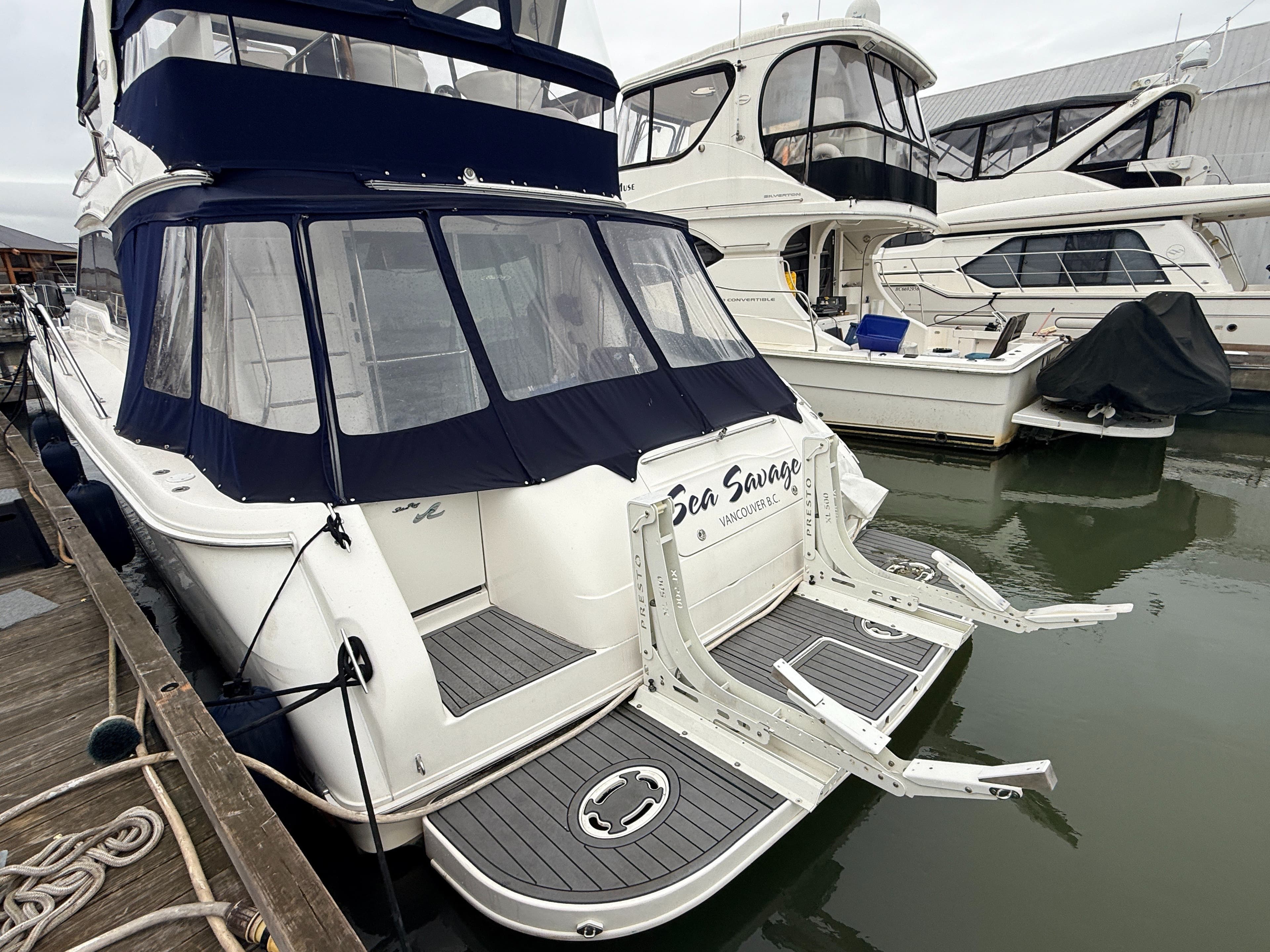 2000 Sea Ray Sedan Bridge