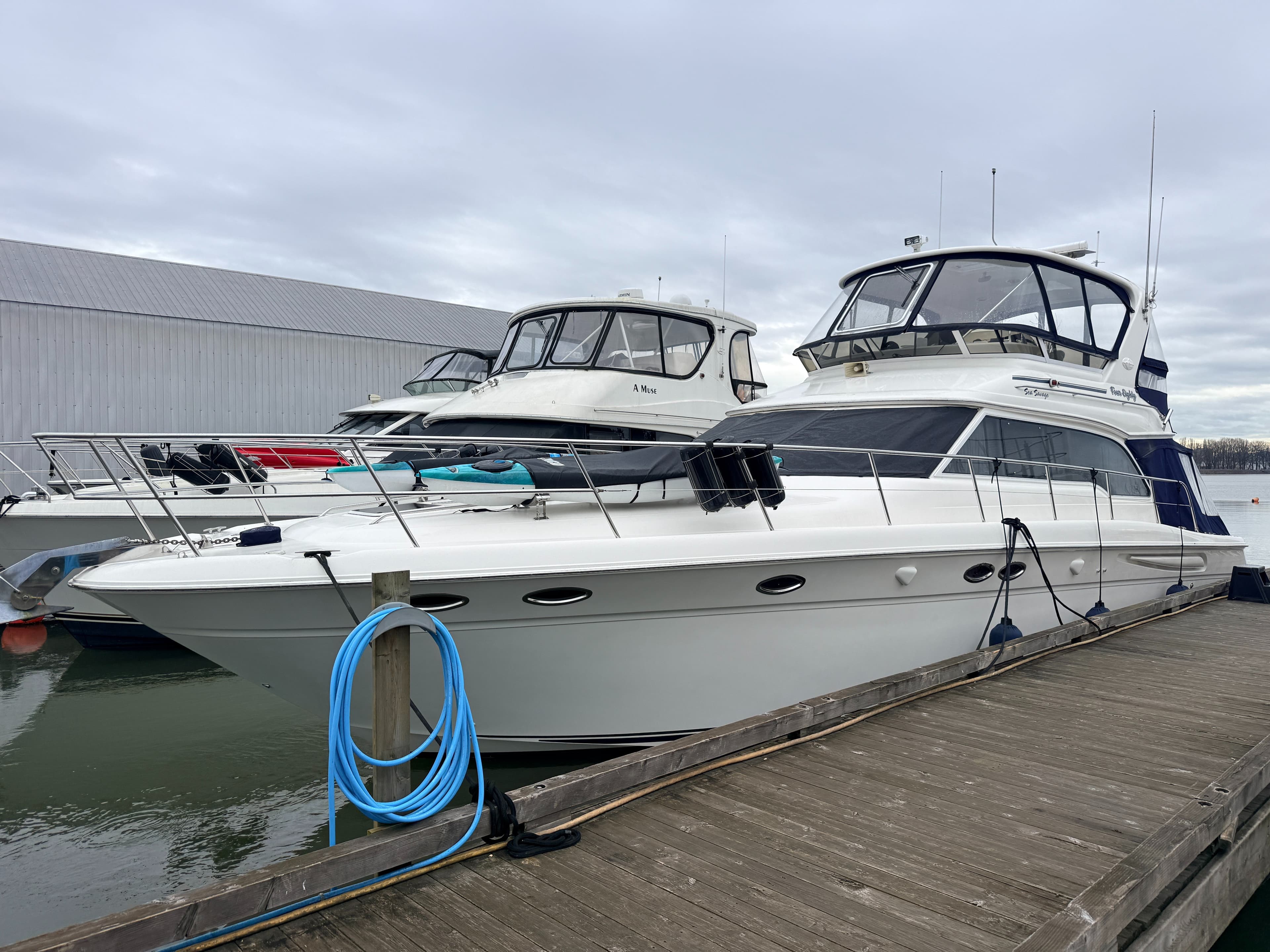 2000 Sea Ray Sedan Bridge