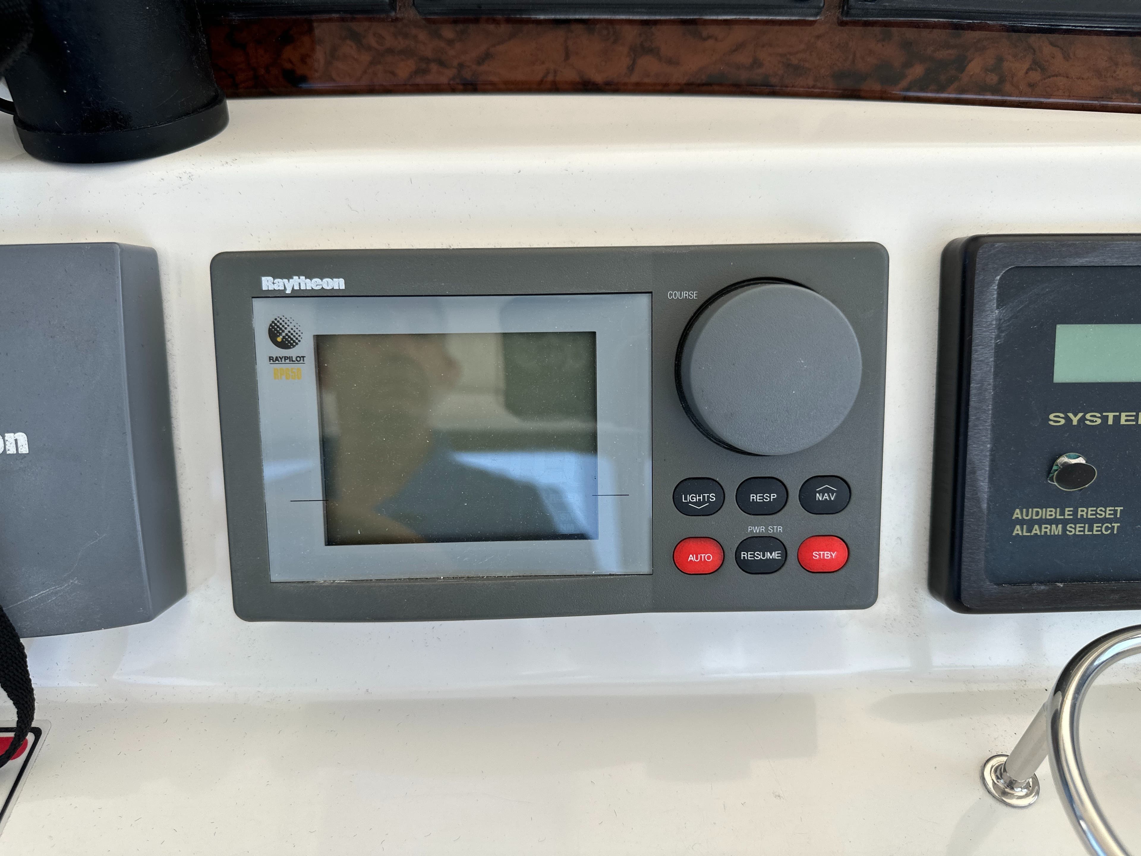 2000 Sea Ray Sedan Bridge