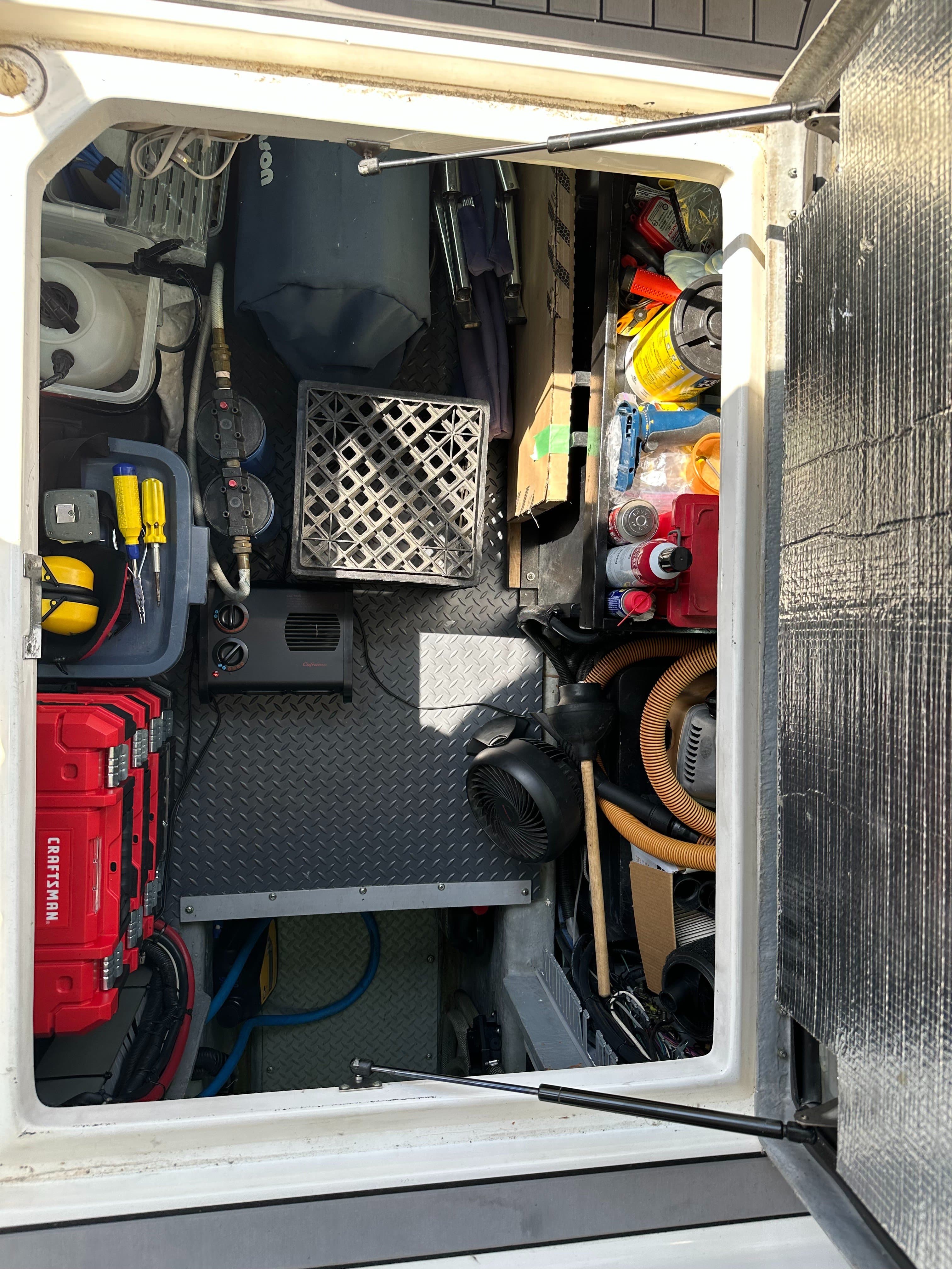 2000 Sea Ray Sedan Bridge