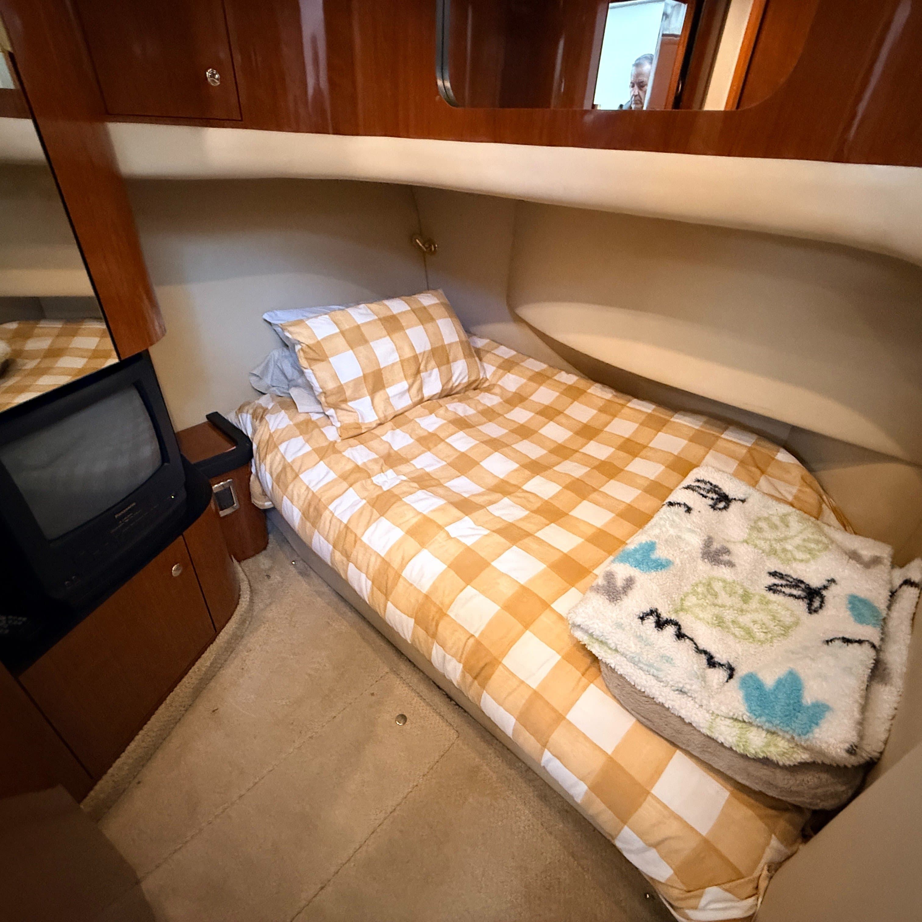 2003 Sea Ray 450 Express Bridge