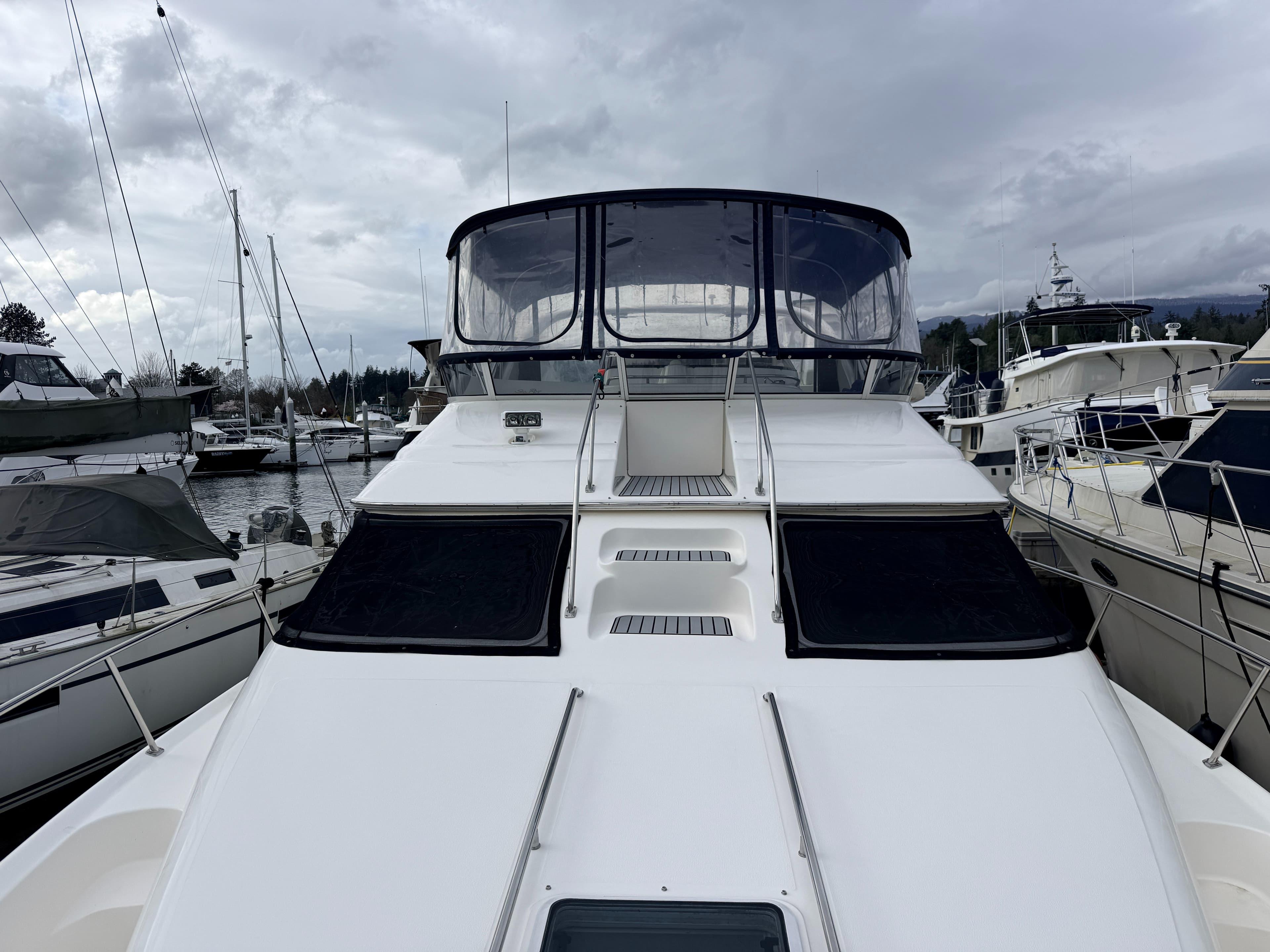 2003 Sea Ray 450 Express Bridge