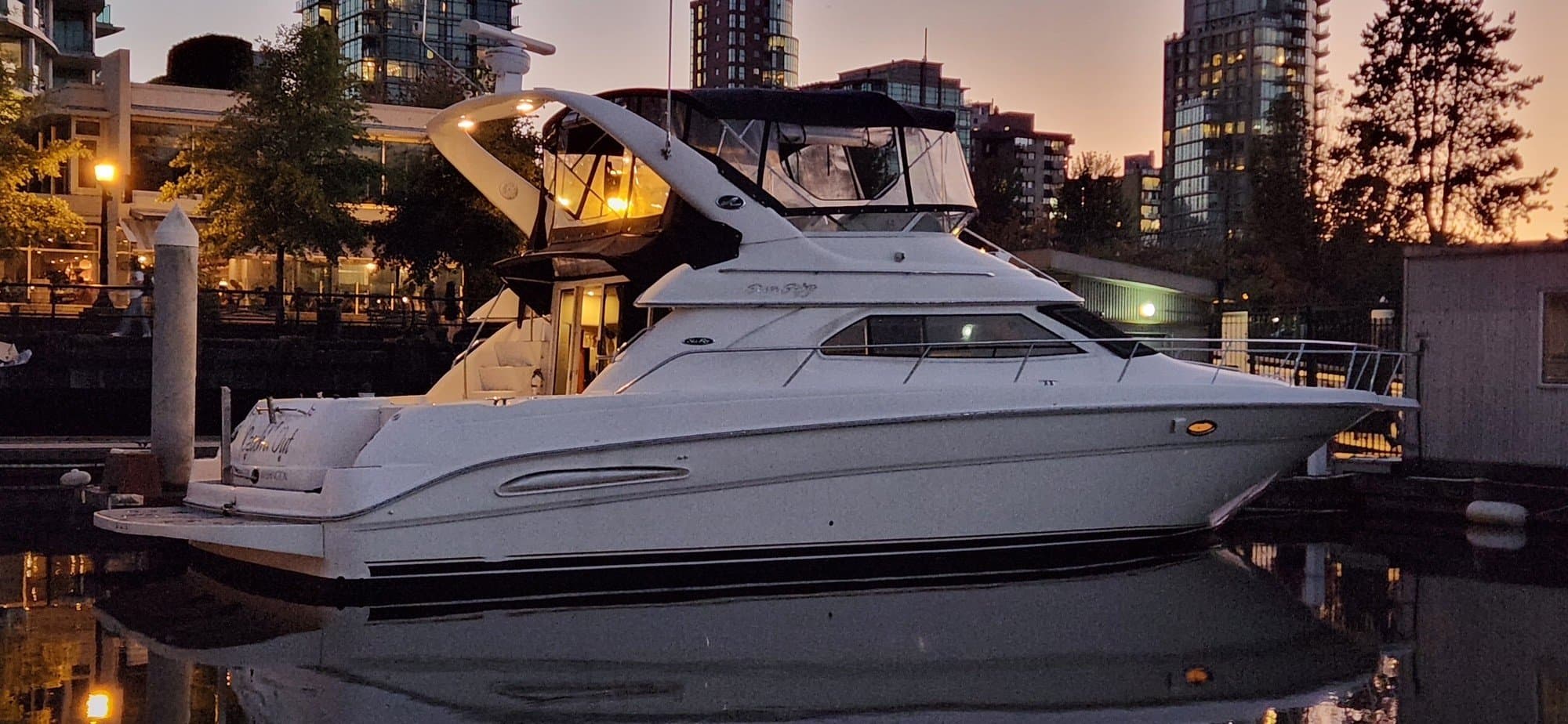 2003 Sea Ray 450 Express Bridge