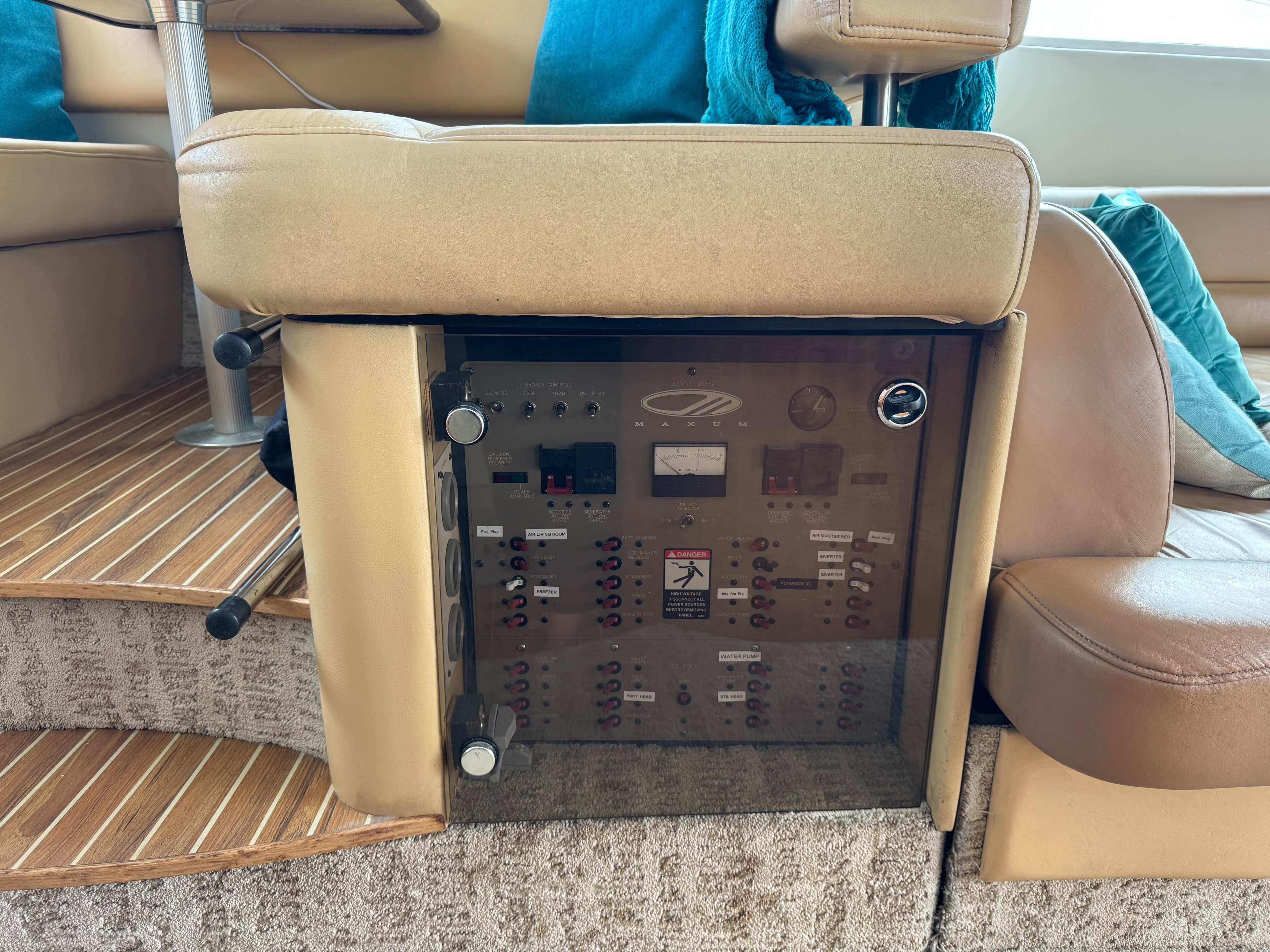 2001 Maxum 4600 SCB Limited Edition