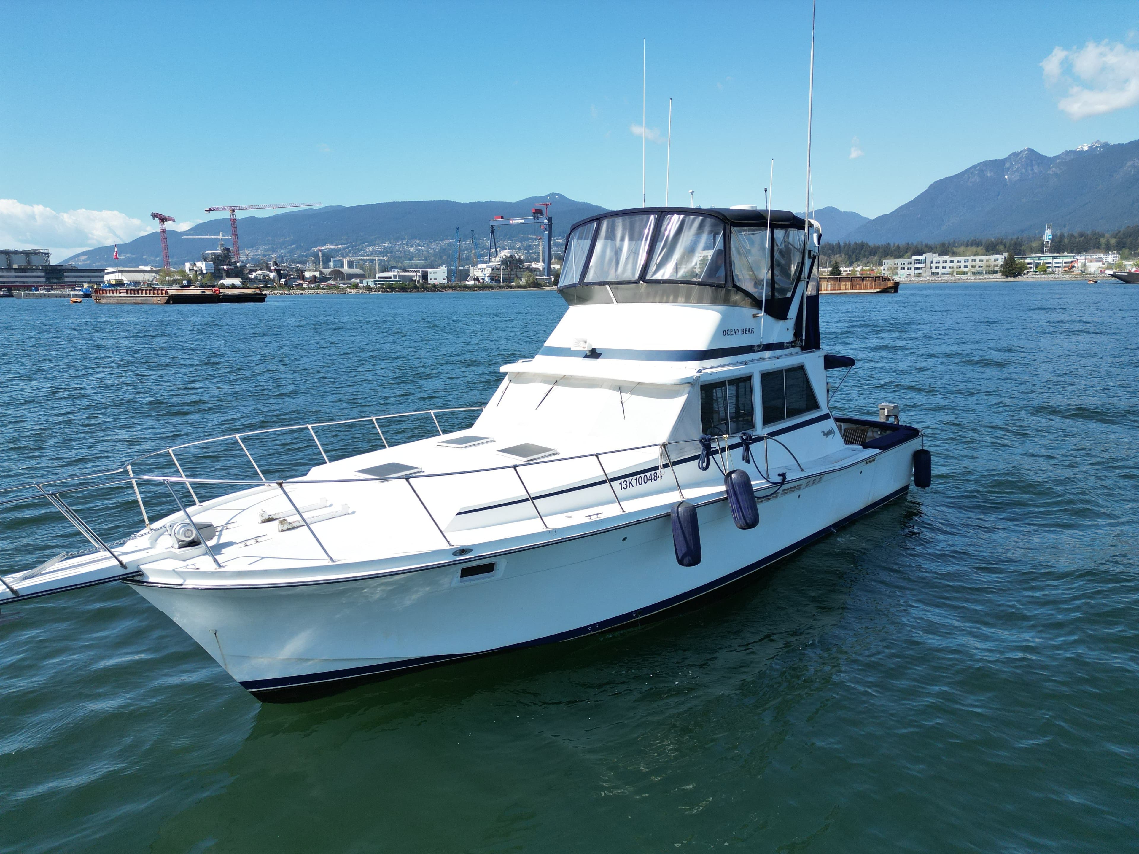 1981 Uniflite 42 Convertible