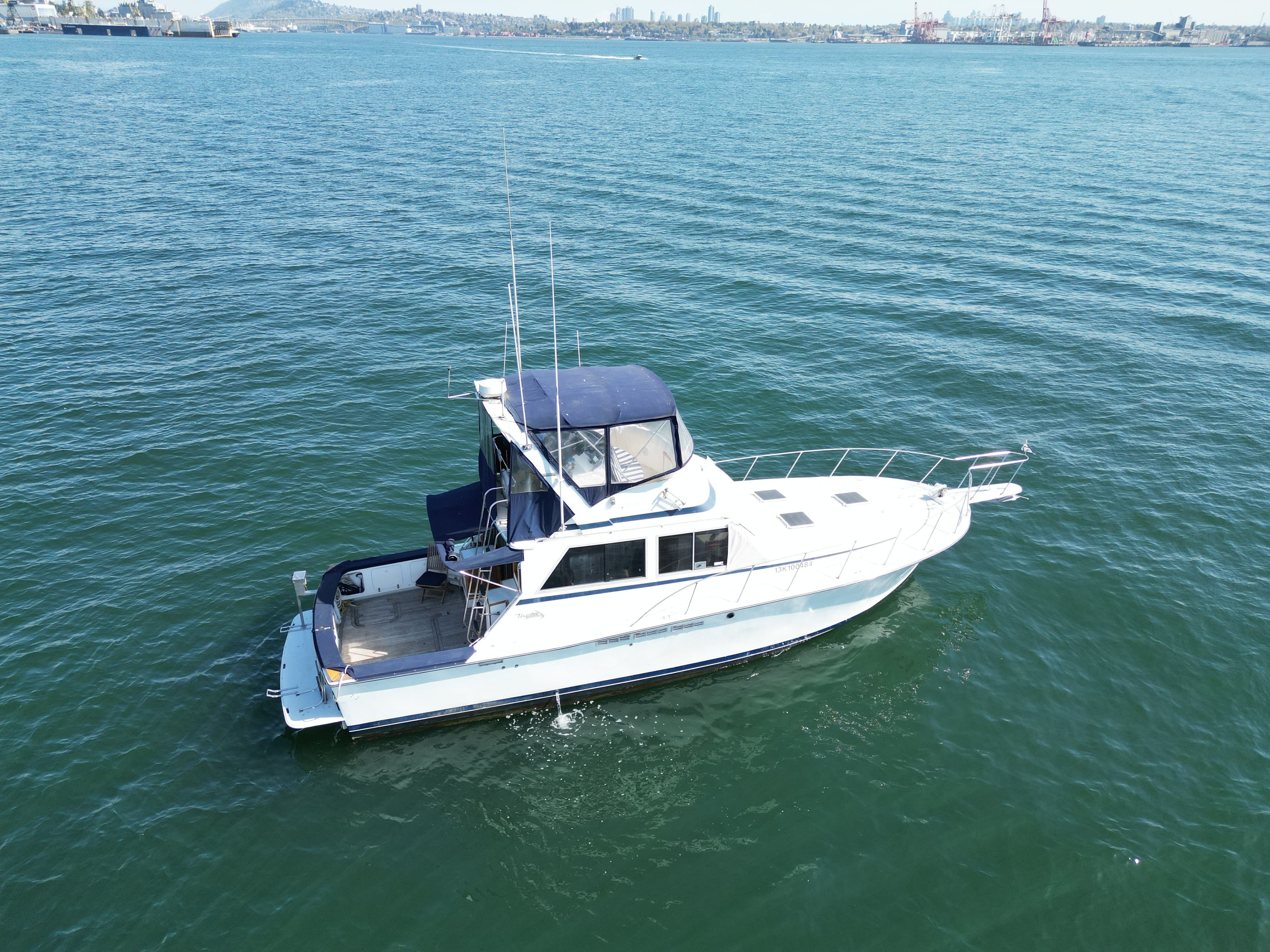 1981 Uniflite 42 Convertible