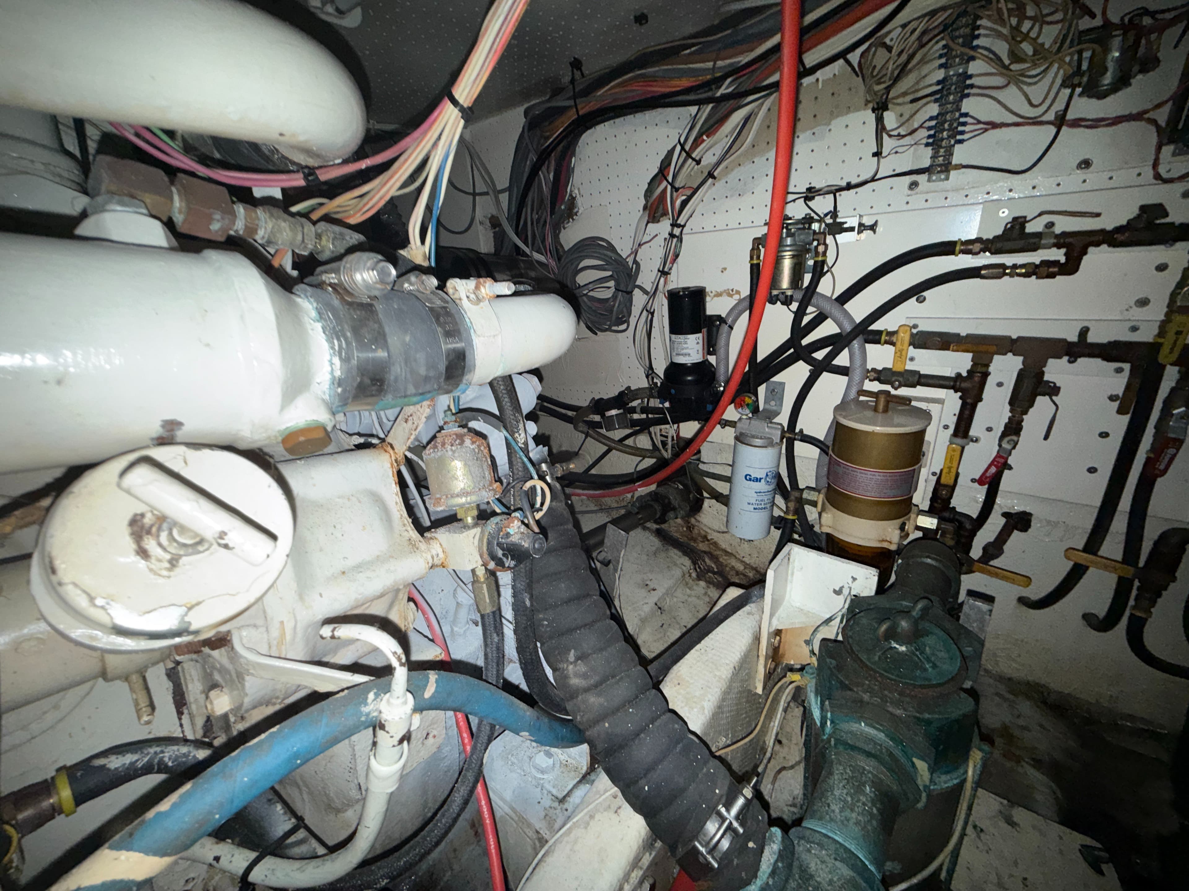 1981 Uniflite 42 Convertible