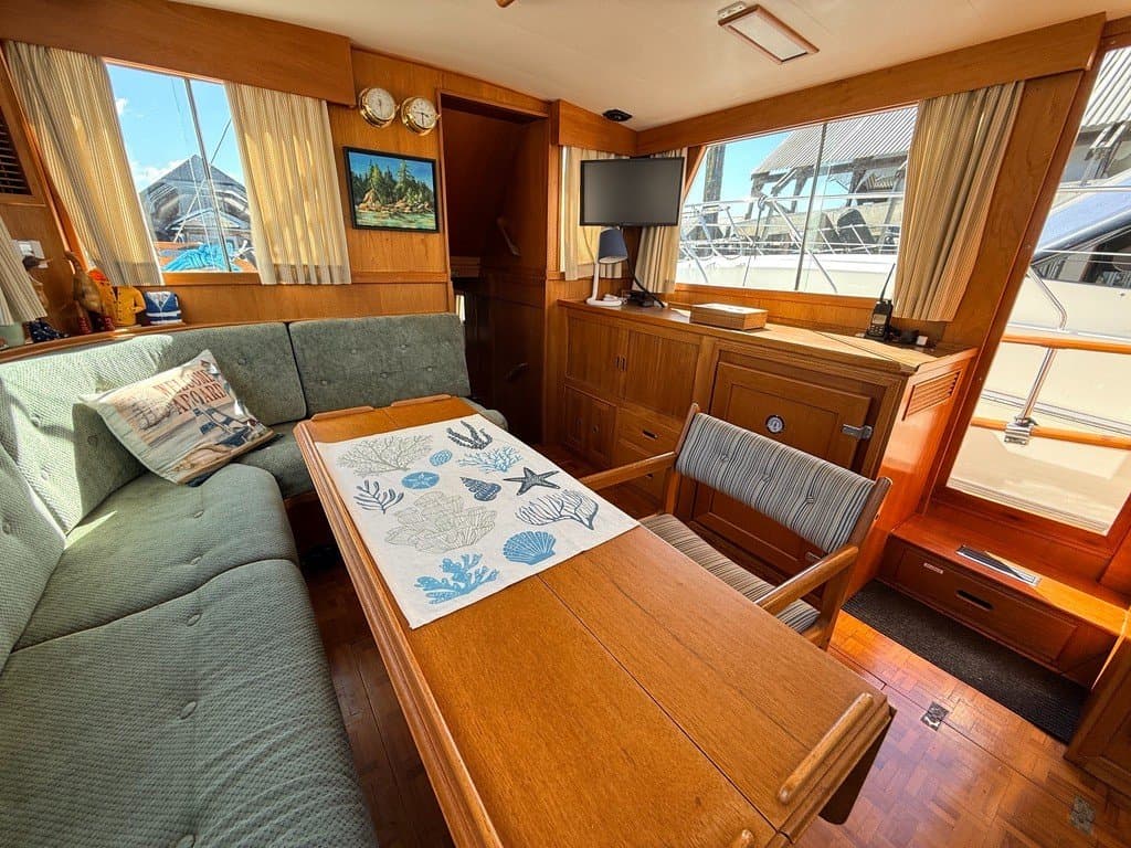 1983 Grand Banks 42 Classic