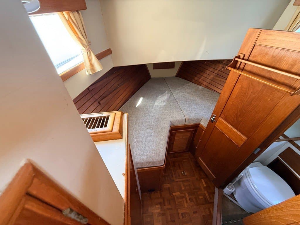 1983 Grand Banks 42 Classic