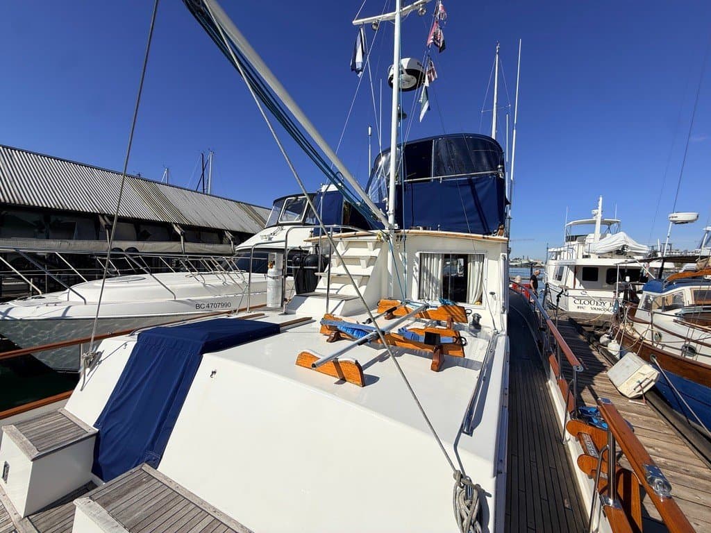 1983 Grand Banks 42 Classic