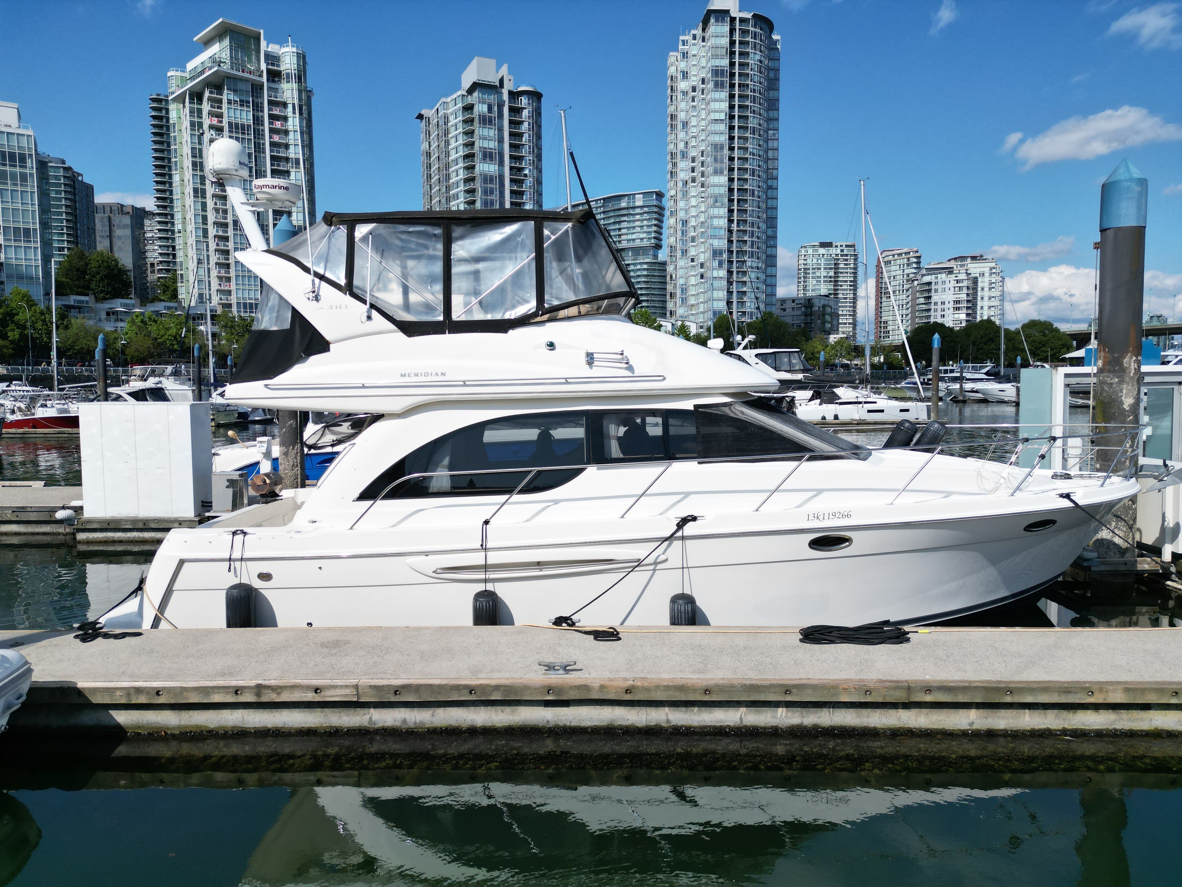 2005 Meridian 381