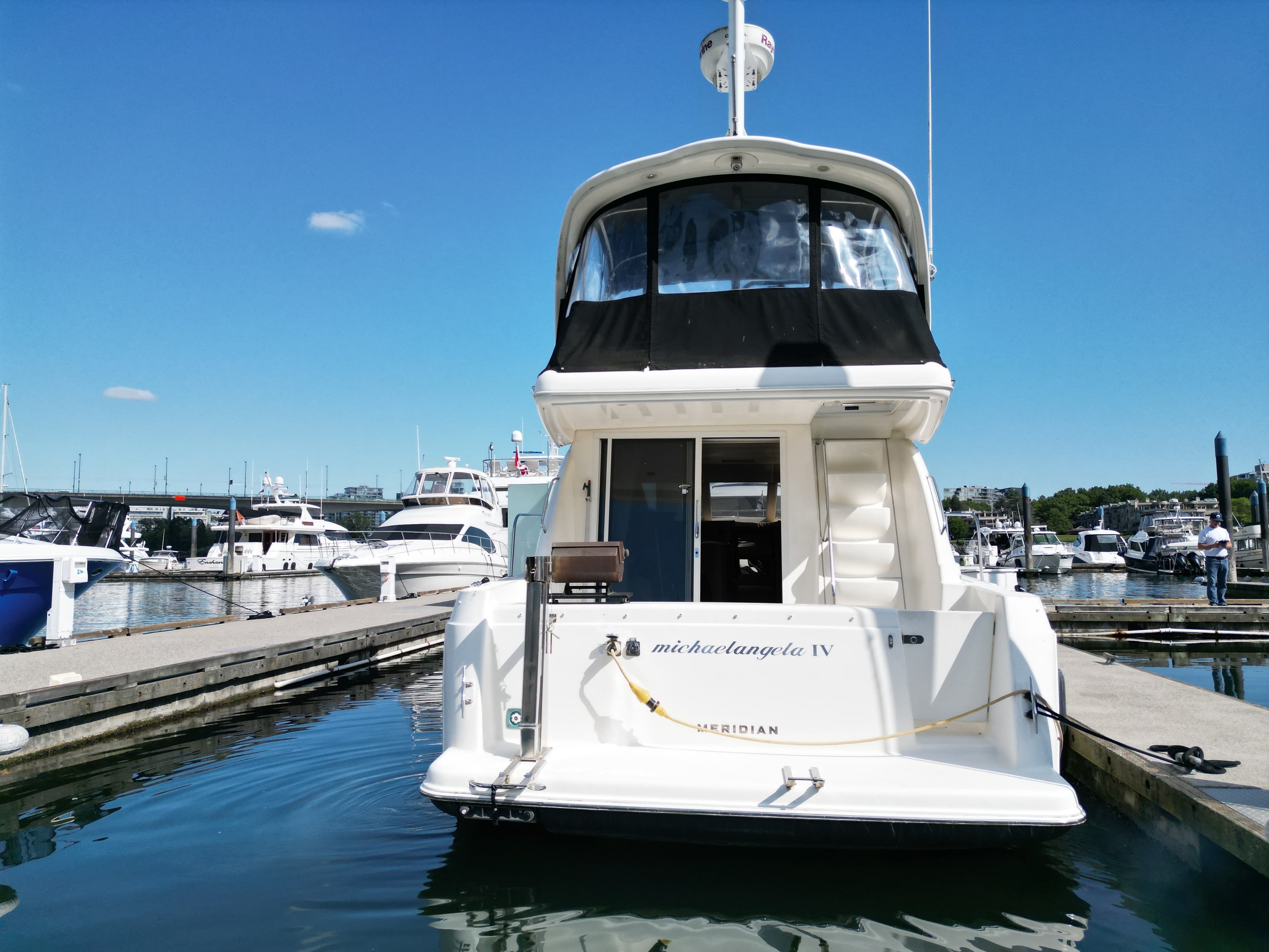 2005 Meridian 381