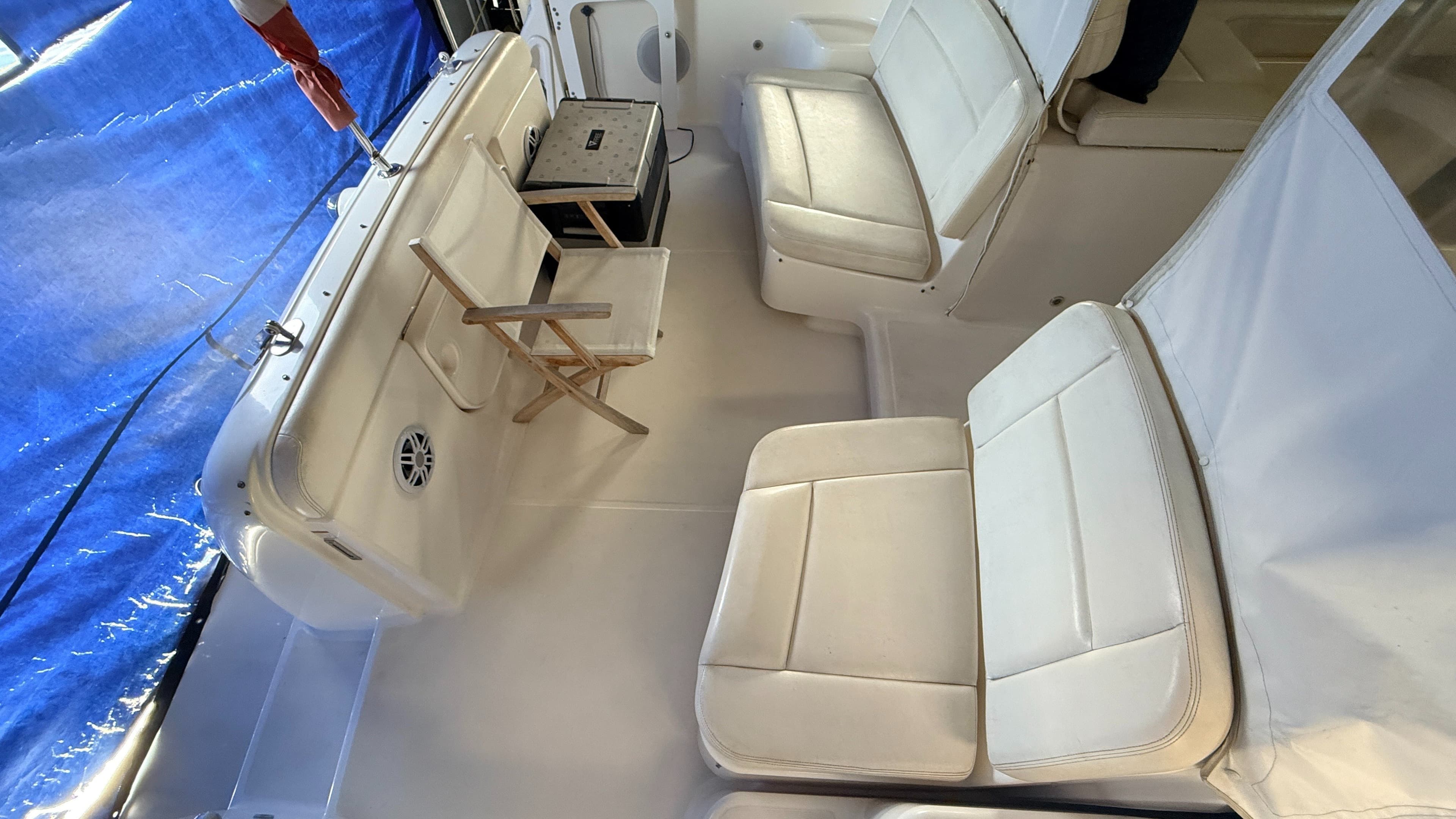 2004 Tiara Yachts 3600 Sovran