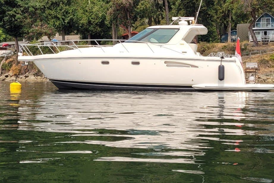2004 Tiara Yachts 3600 Sovran