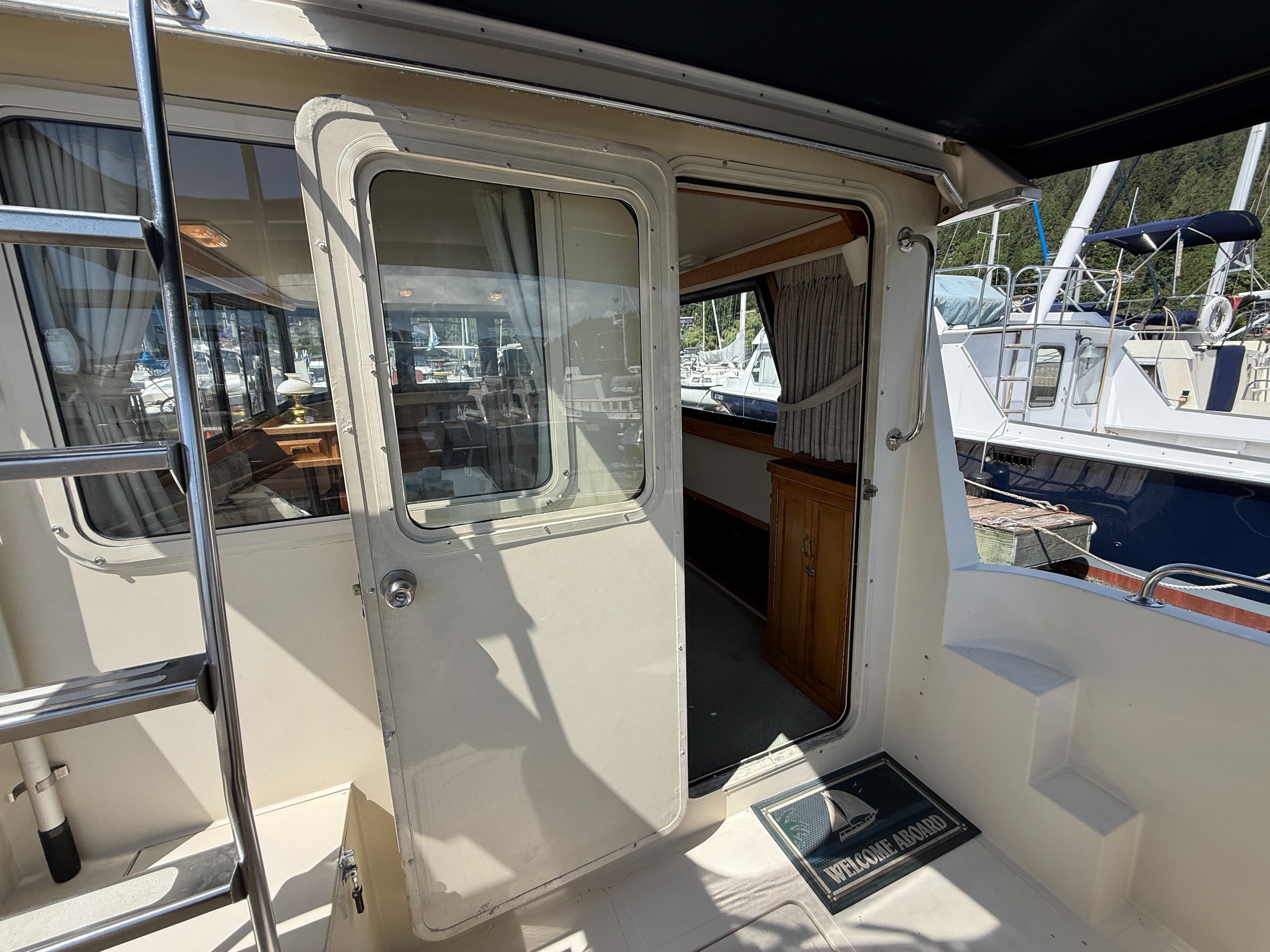1994 Camano 31 Troll