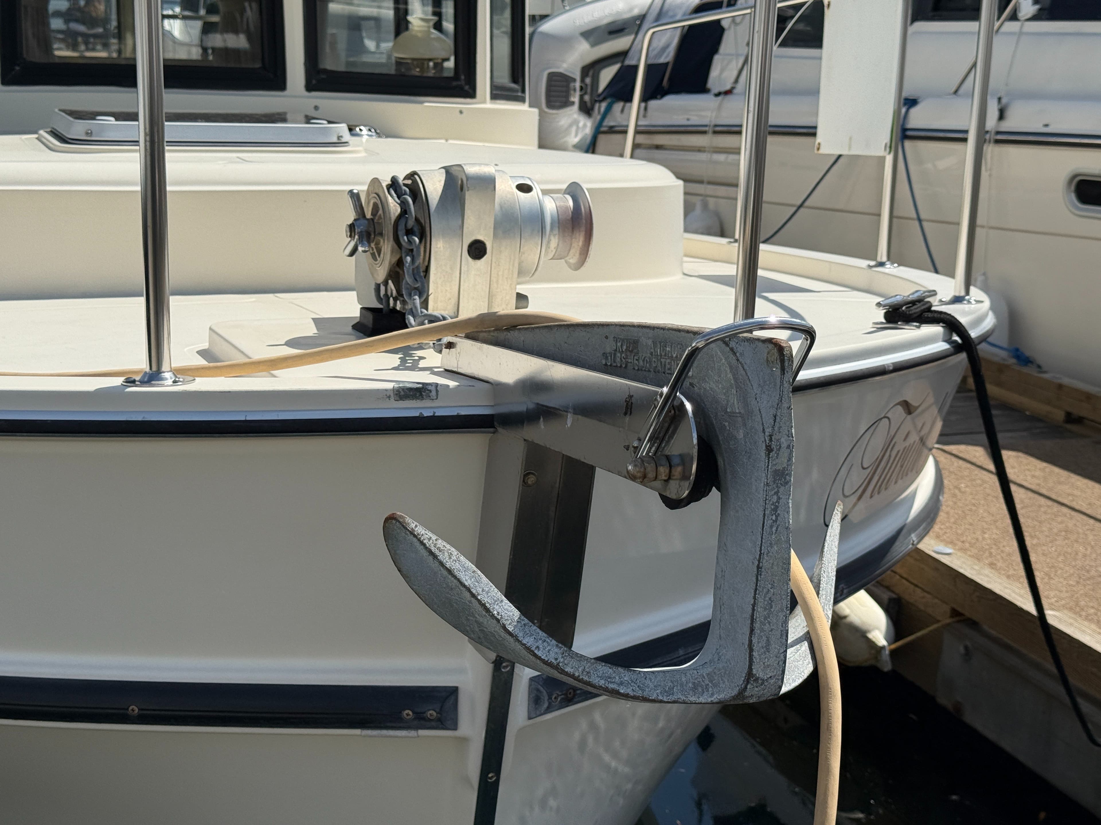 1994 Camano 31 Troll