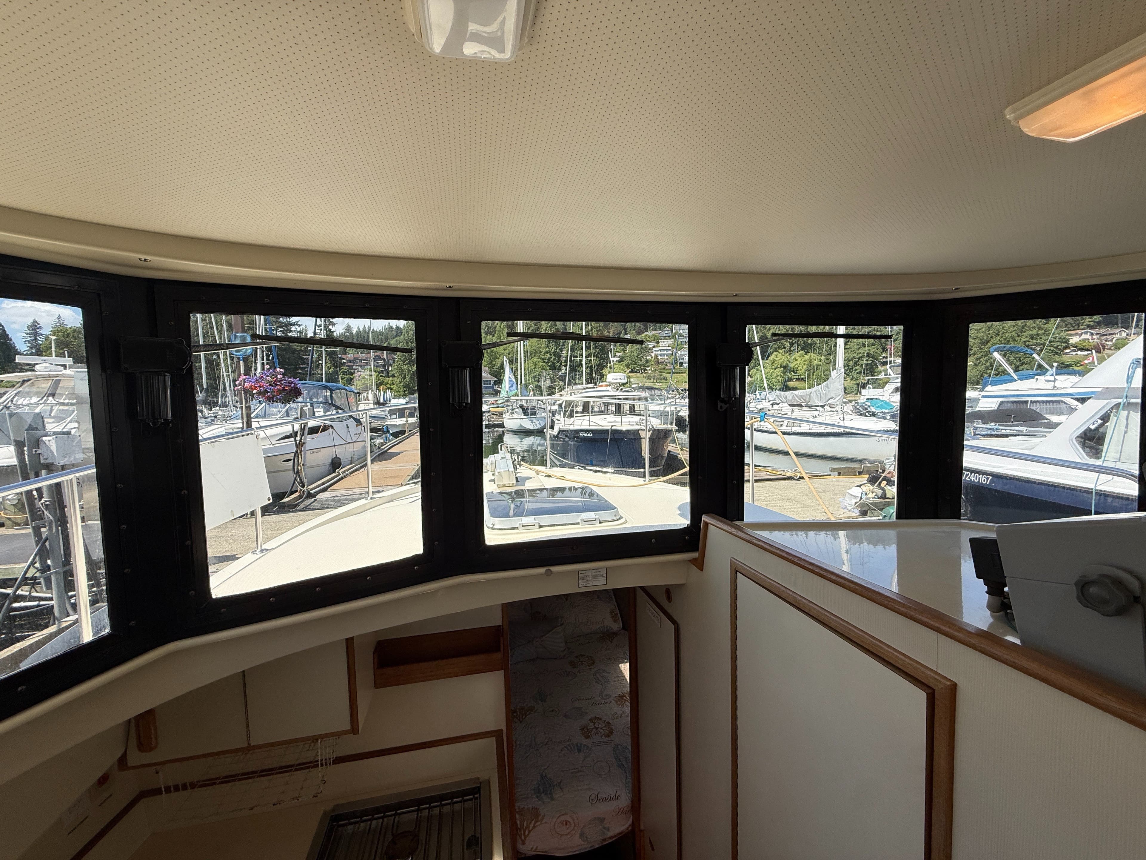 1994 Camano 31 Troll