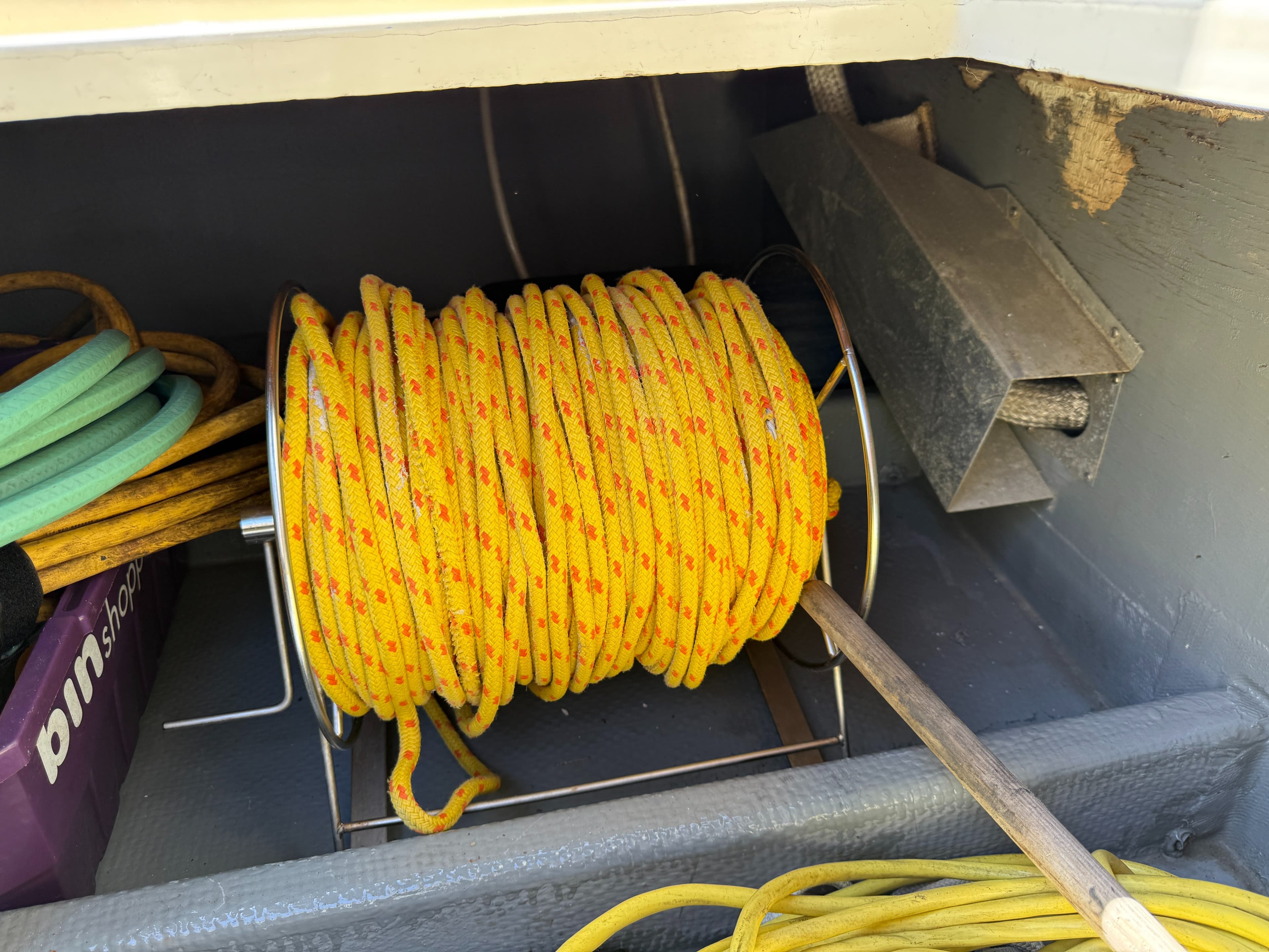 1994 Camano 31 Troll