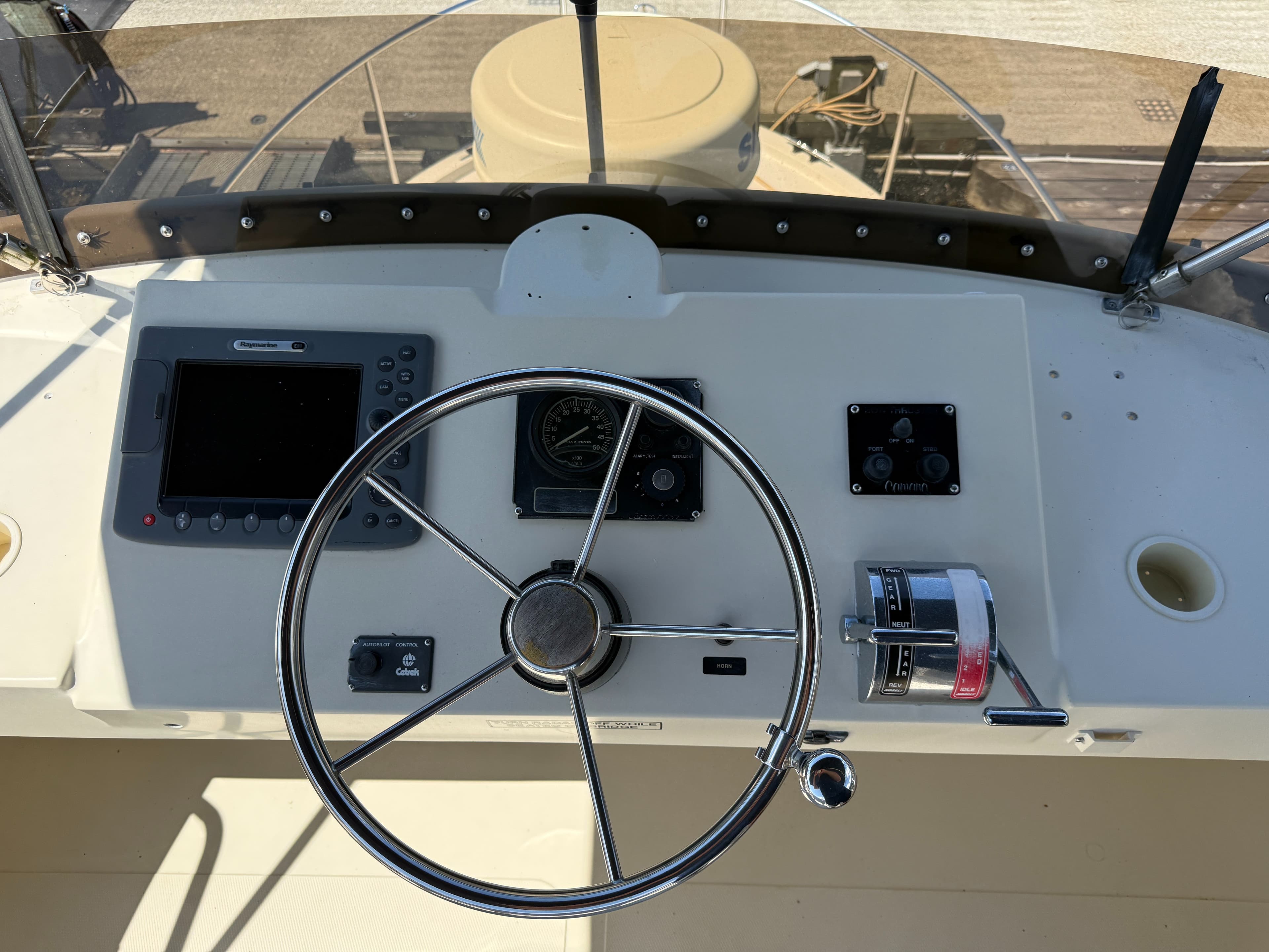 1994 Camano 31 Troll