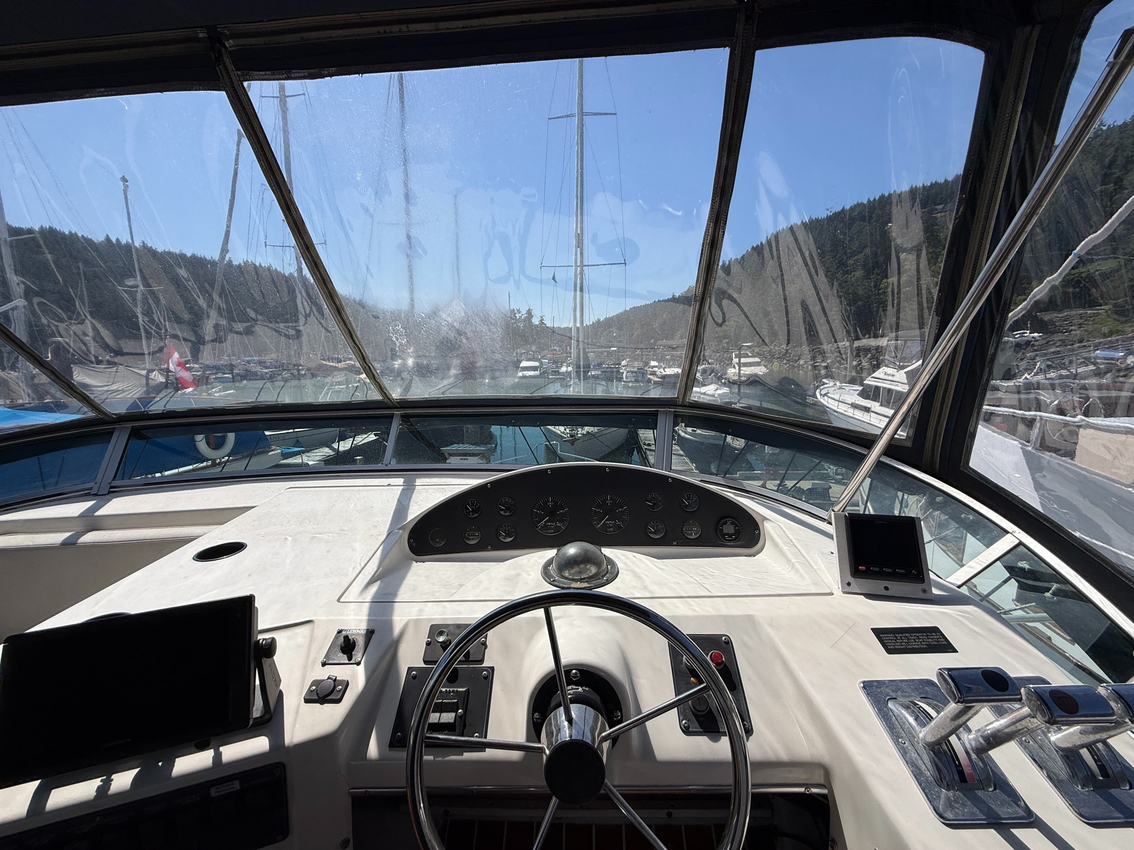 1998 Bayliner 3788