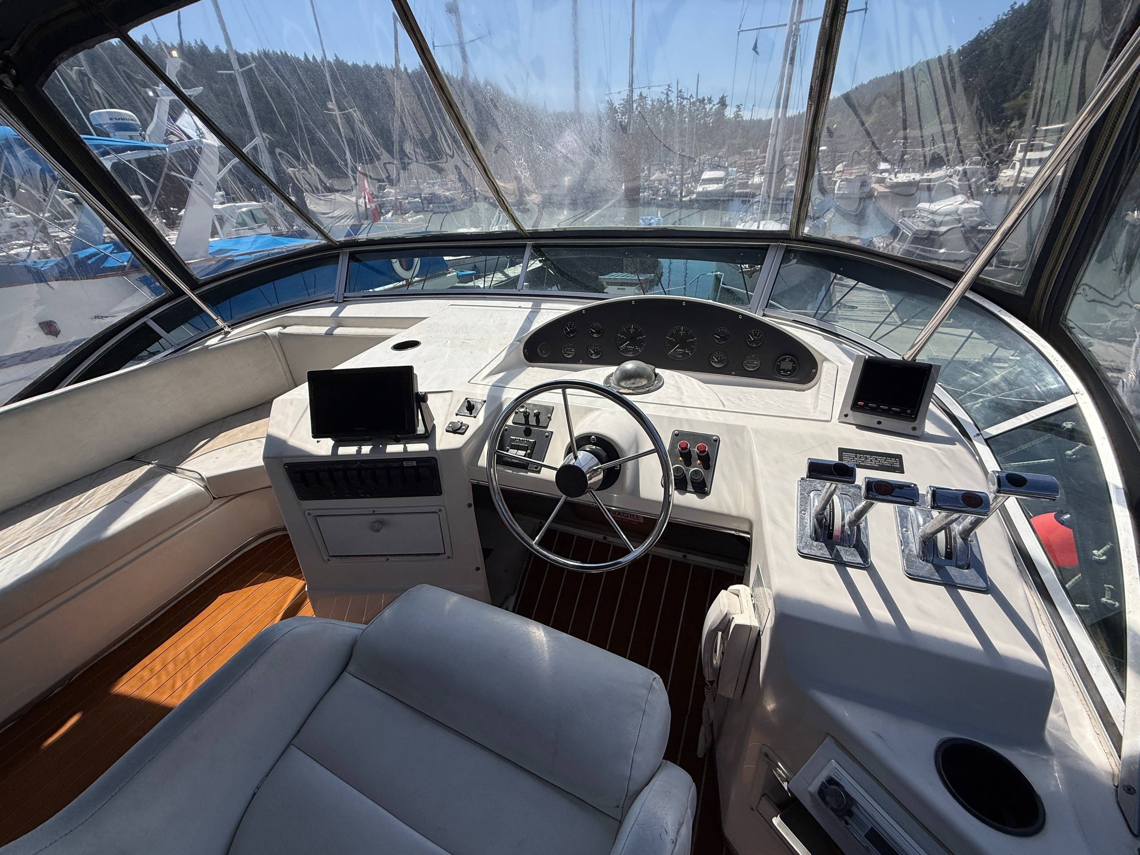 1998 Bayliner 3788