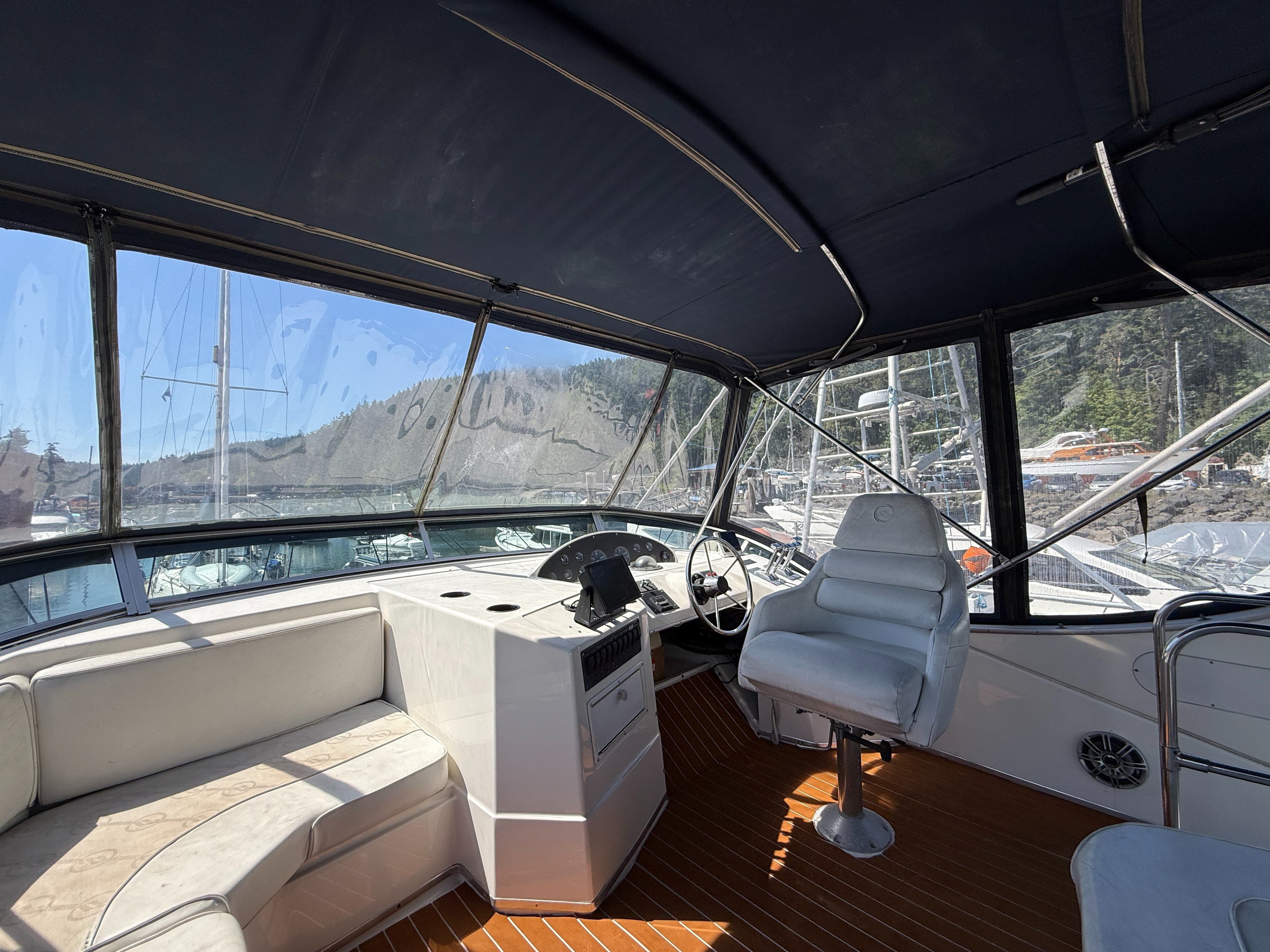 1998 Bayliner 3788