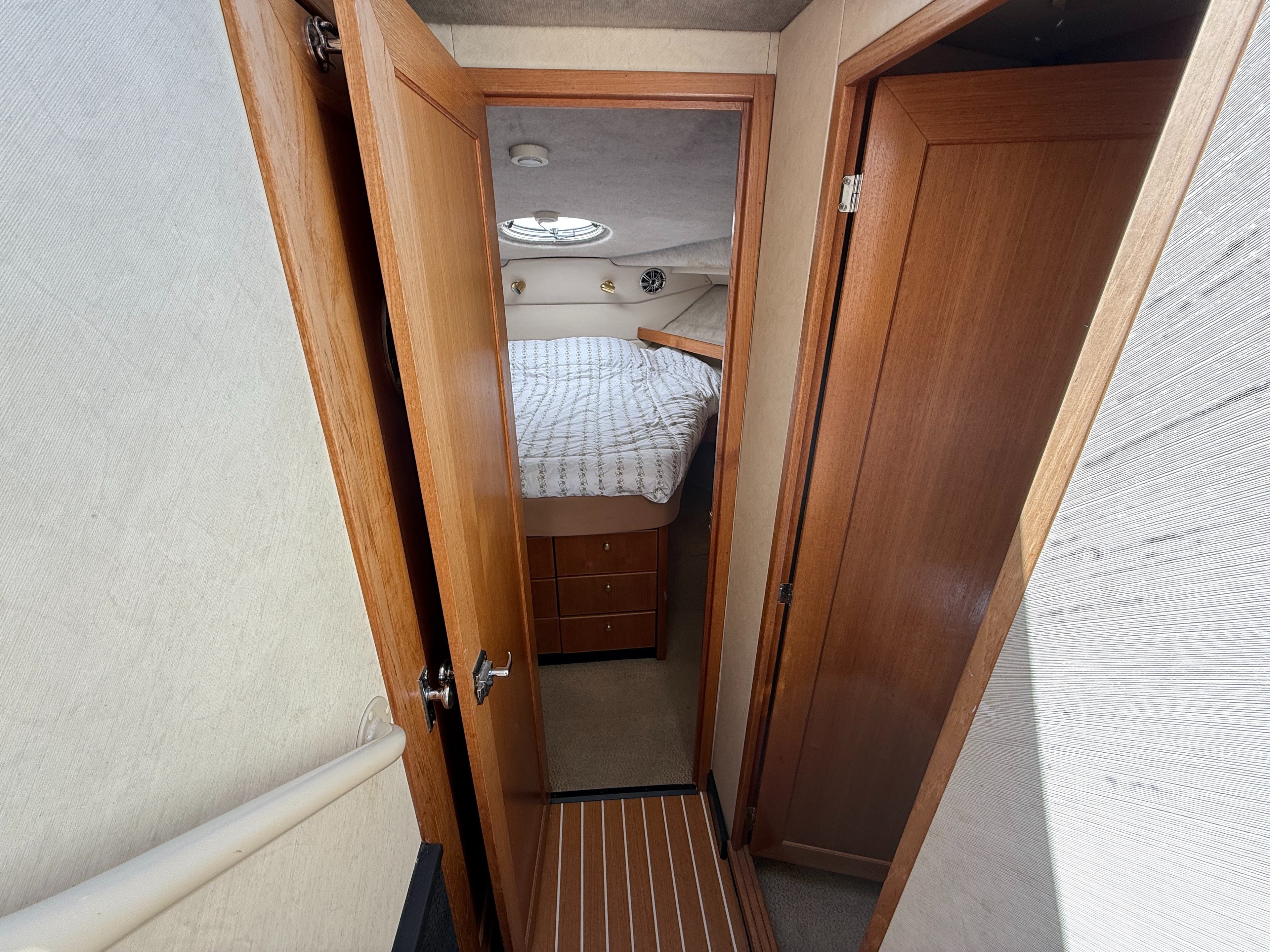 1998 Bayliner 3788