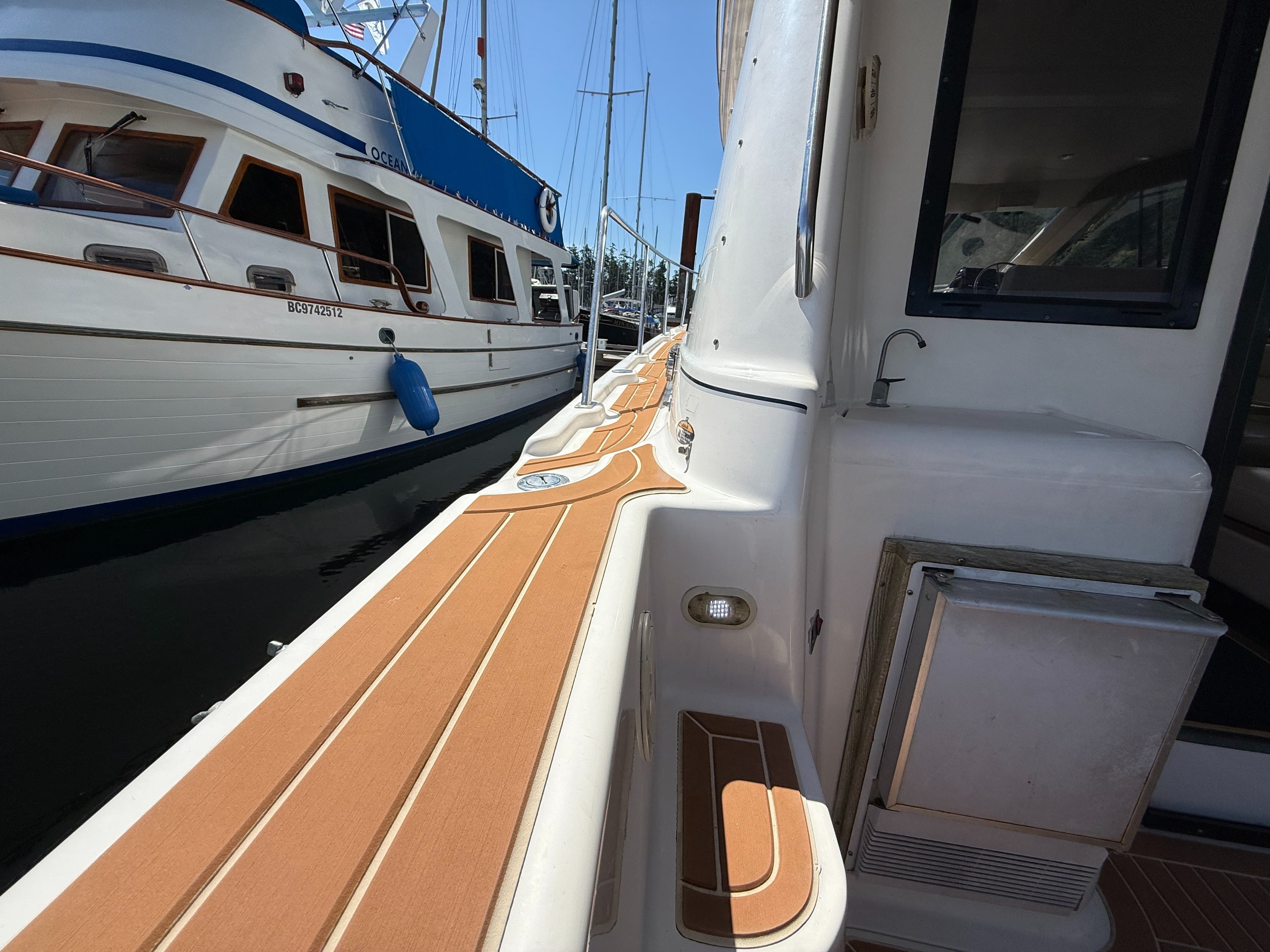 1998 Bayliner 3788