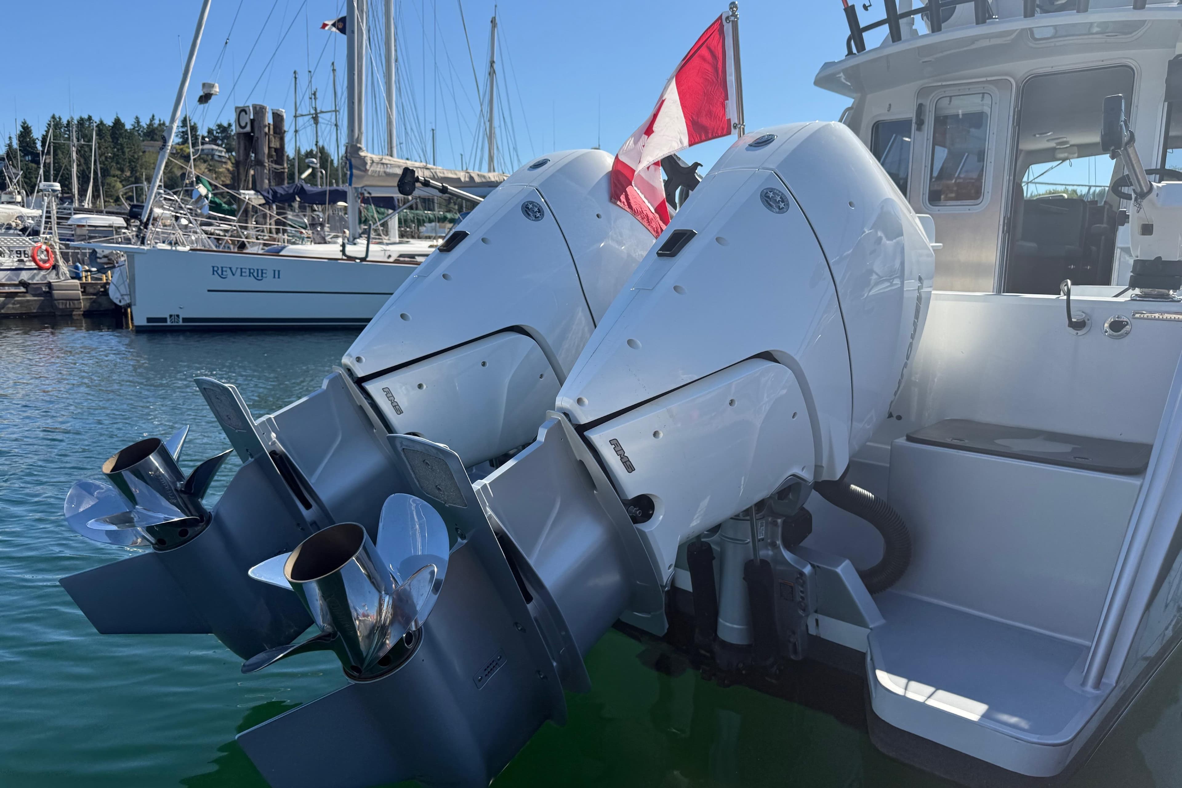 2020 Coastal Craft 33 ProFish
