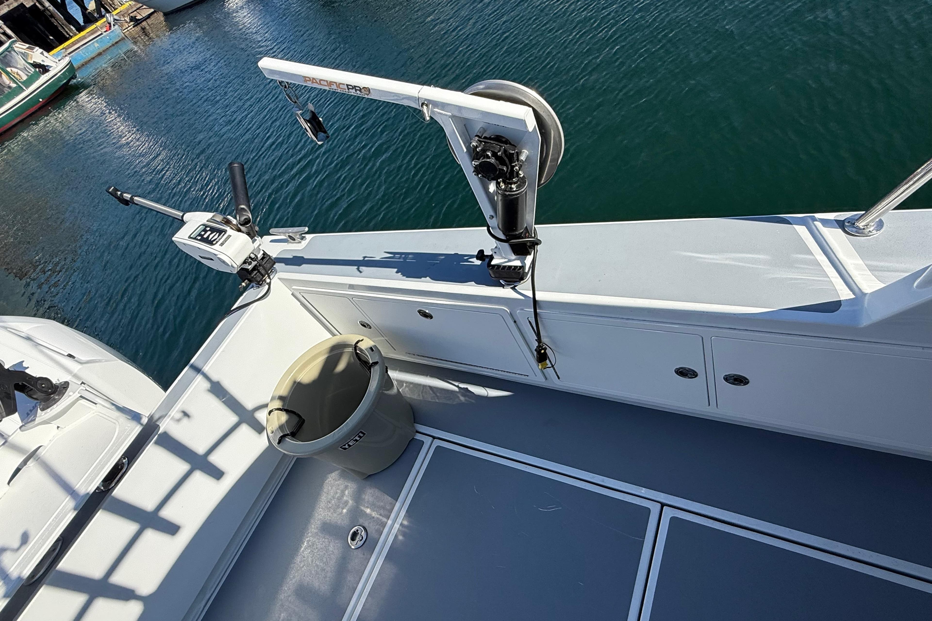 2020 Coastal Craft 33 ProFish