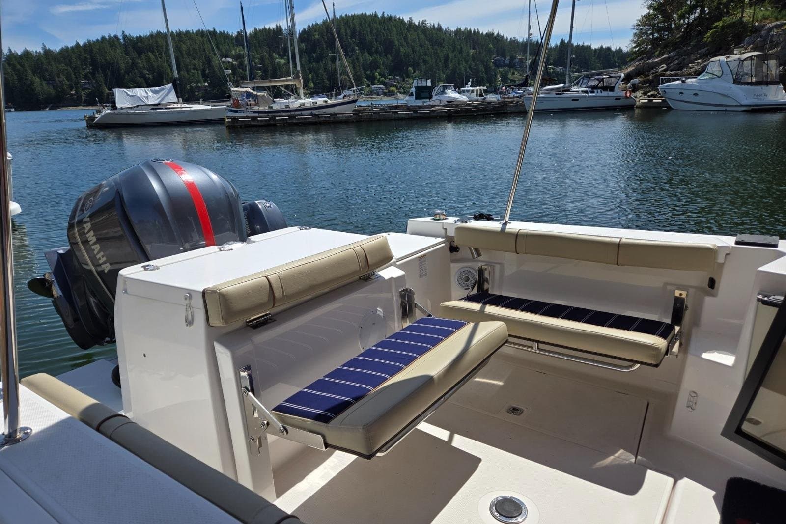 2019 Ranger Tugs R-27