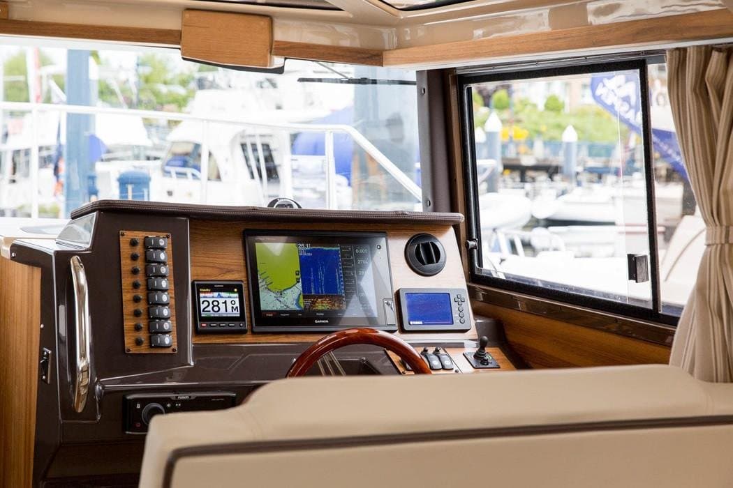2019 Ranger Tugs R-27