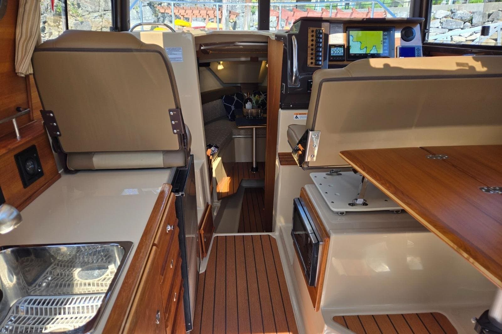 2019 Ranger Tugs R-27
