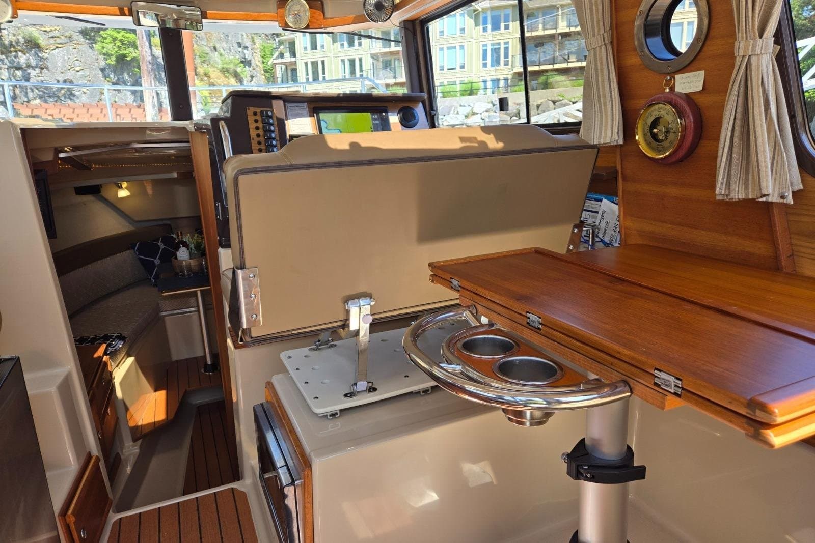 2019 Ranger Tugs R-27