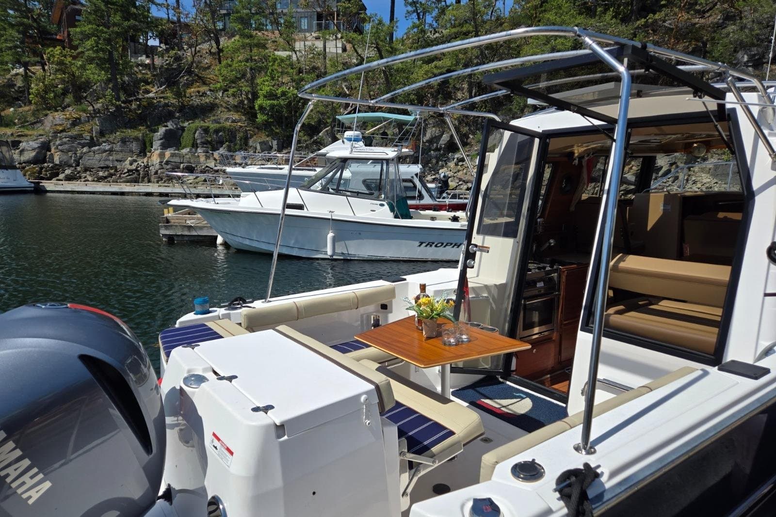 2019 Ranger Tugs R-27