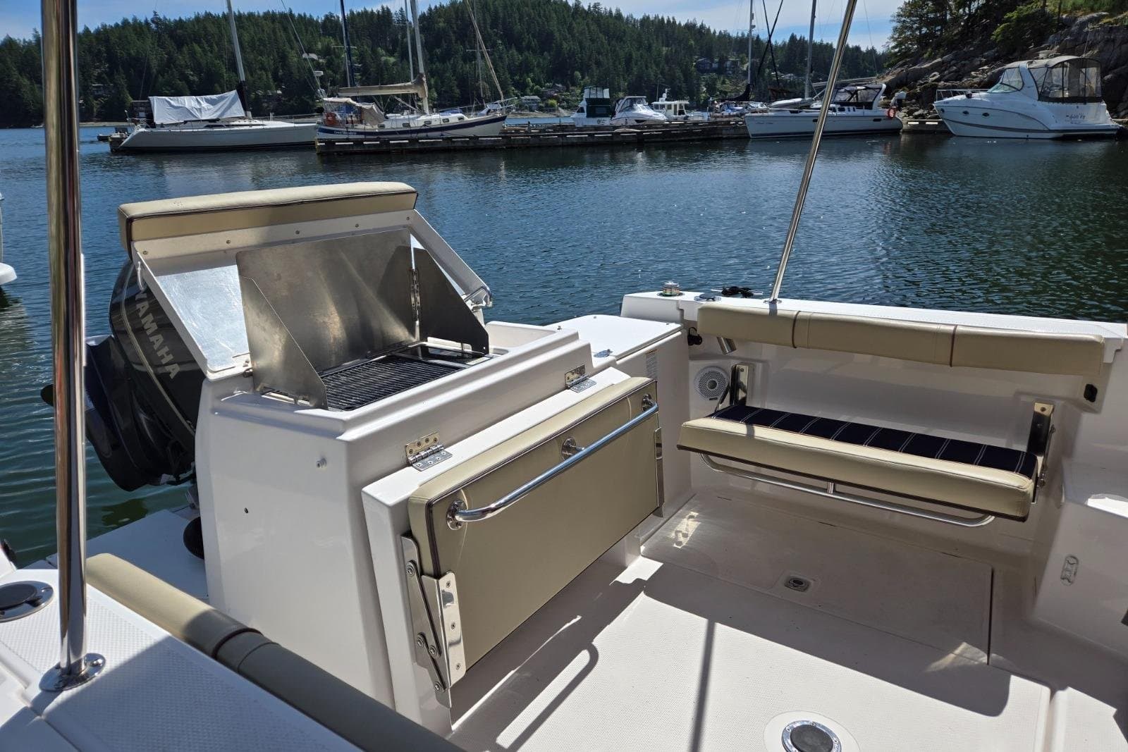 2019 Ranger Tugs R-27