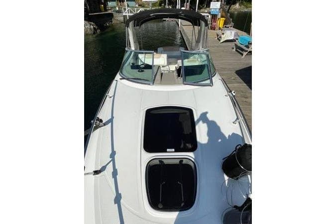 2009 Sea Ray 270 Sundancer
