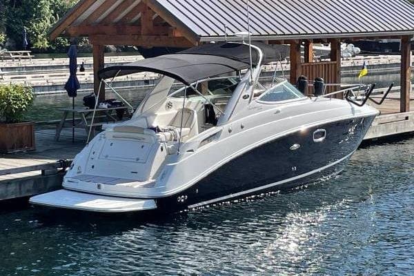 2009 Sea Ray 270 Sundancer