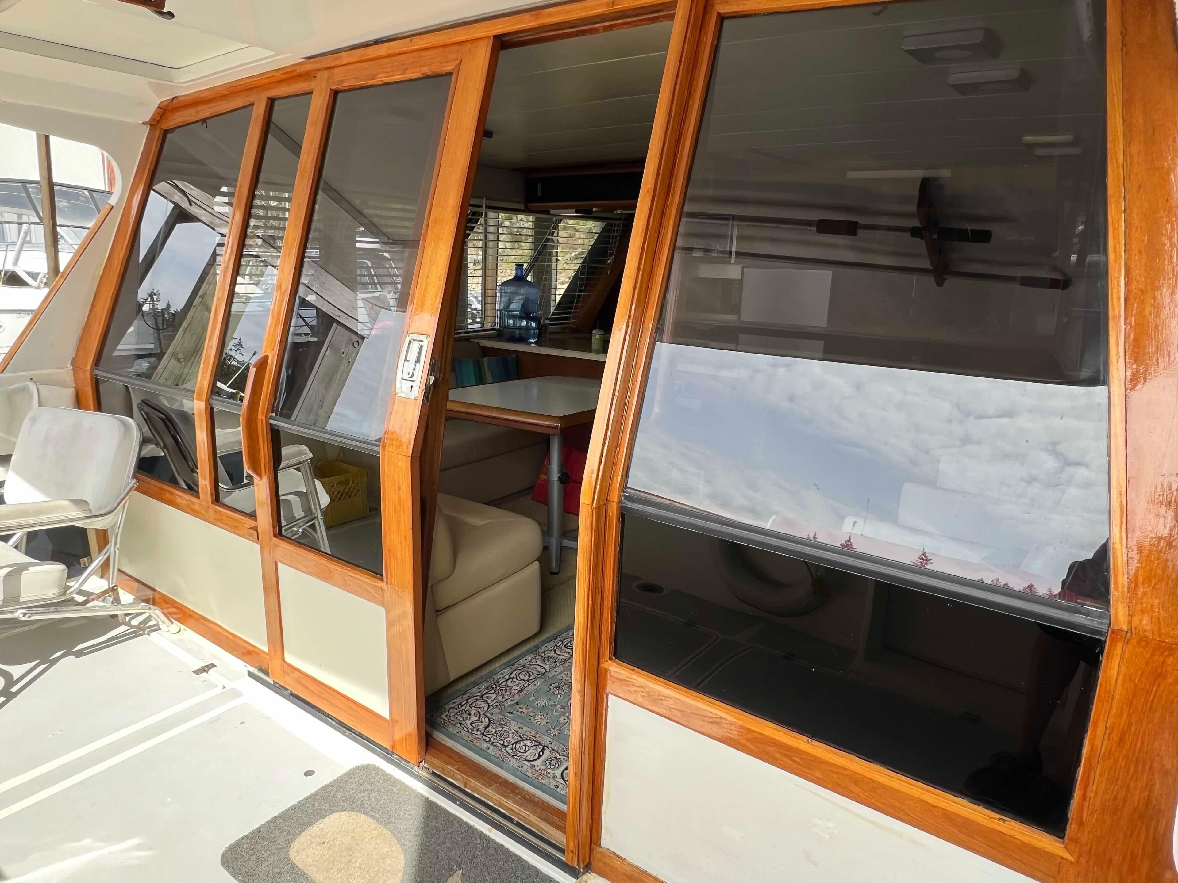 1989 Bayliner 4588 Motoryacht