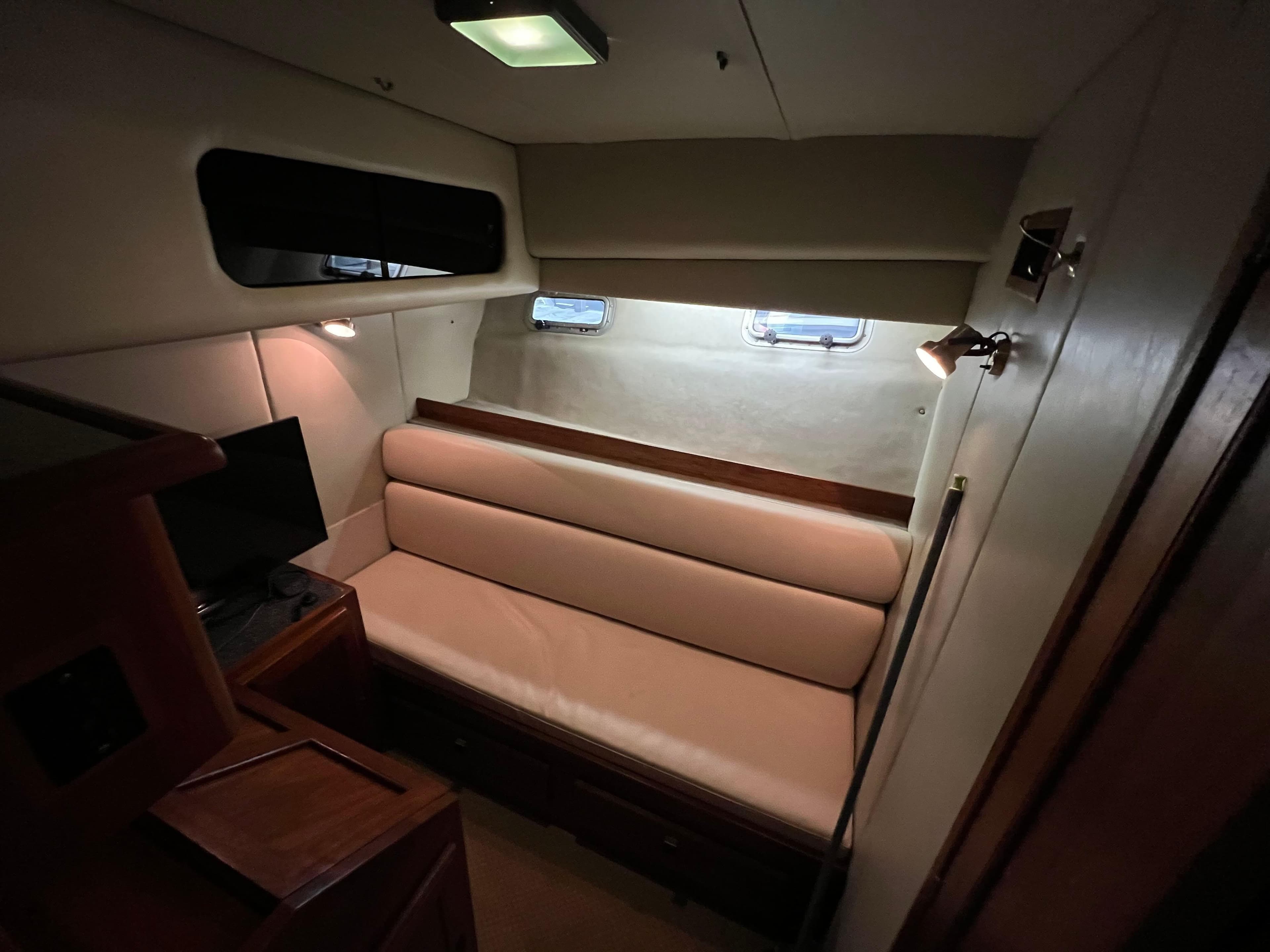 1989 Bayliner 4588 Motoryacht
