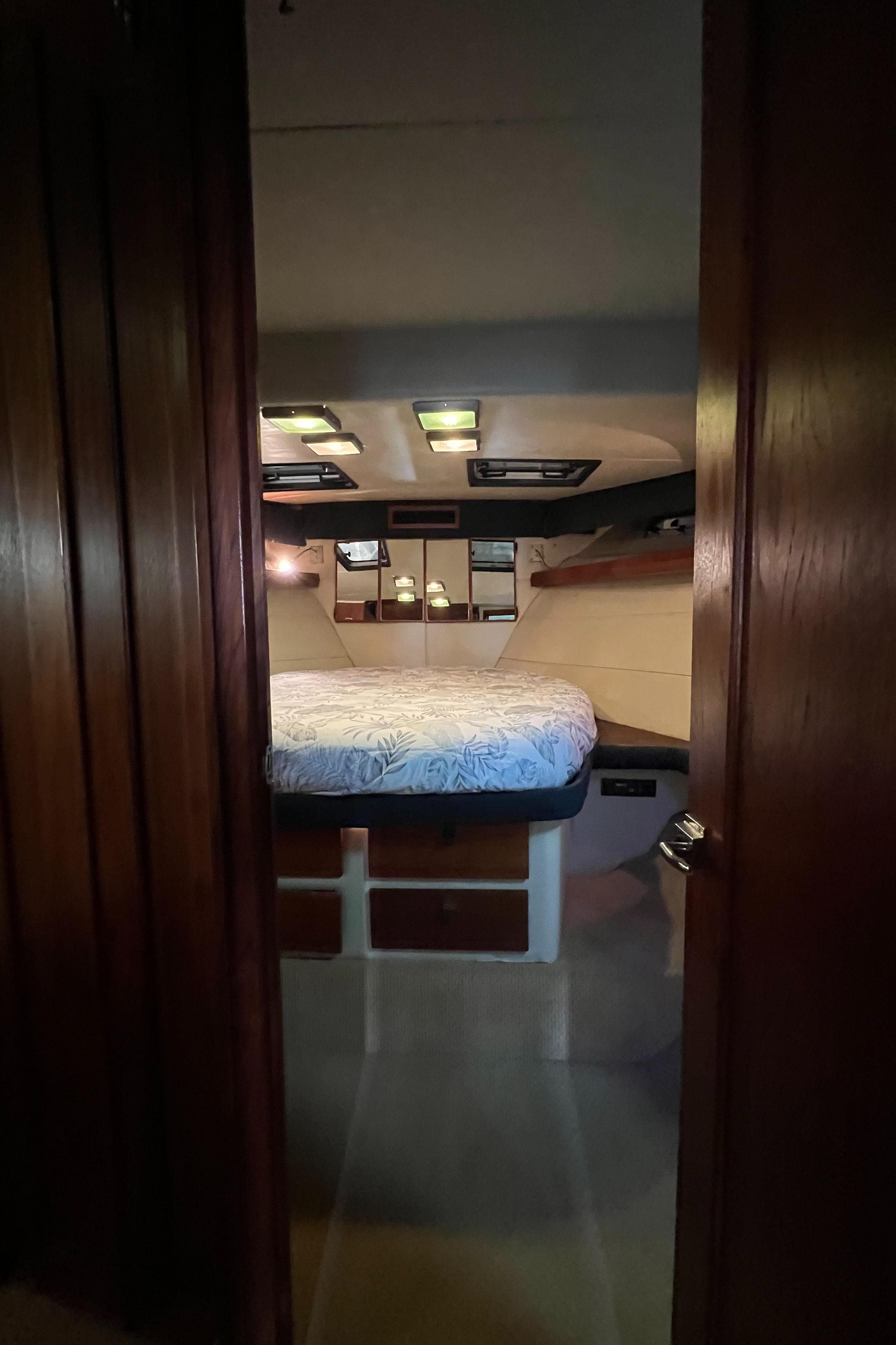 1989 Bayliner 4588 Motoryacht