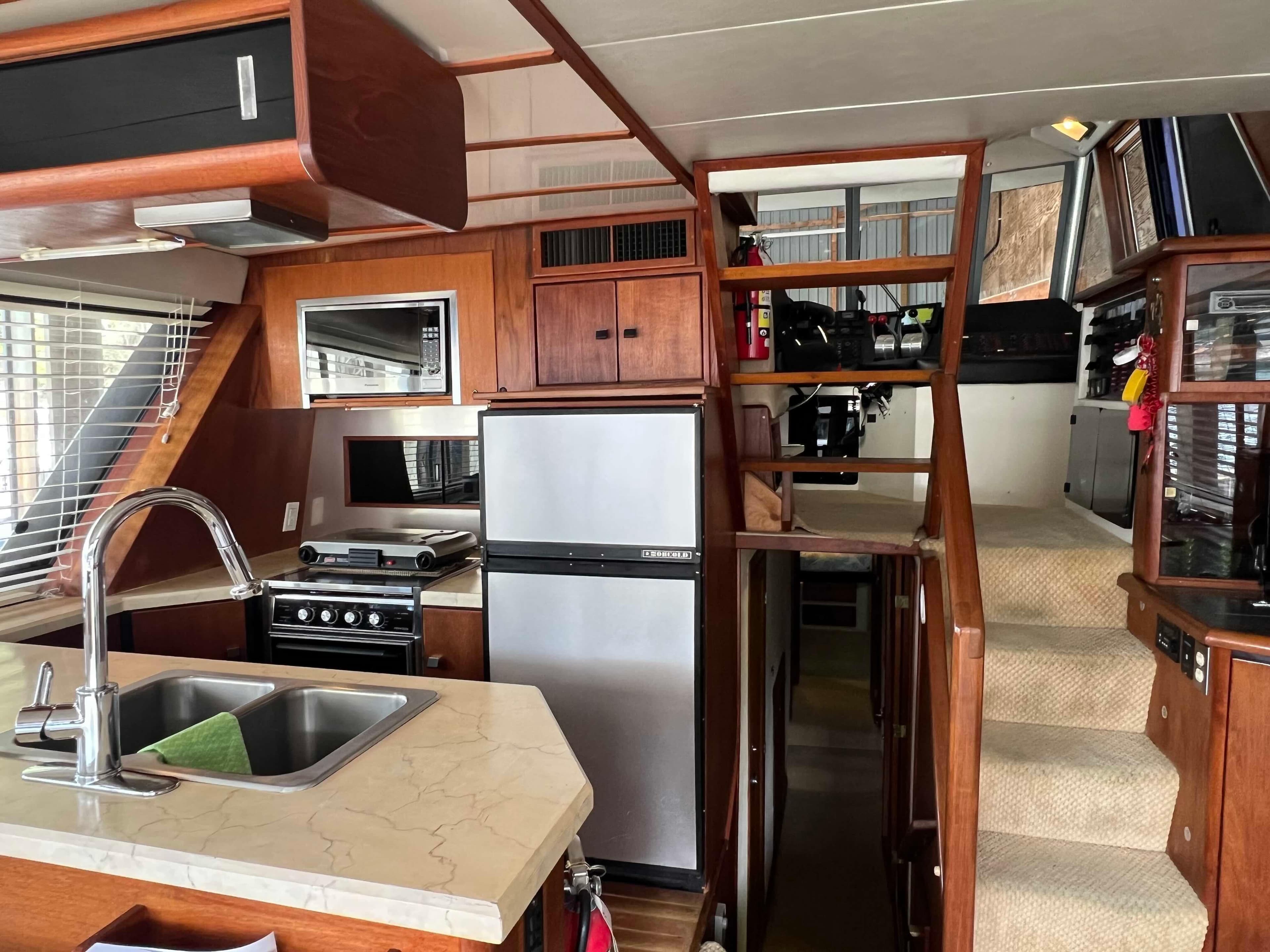 1989 Bayliner 4588 Motoryacht