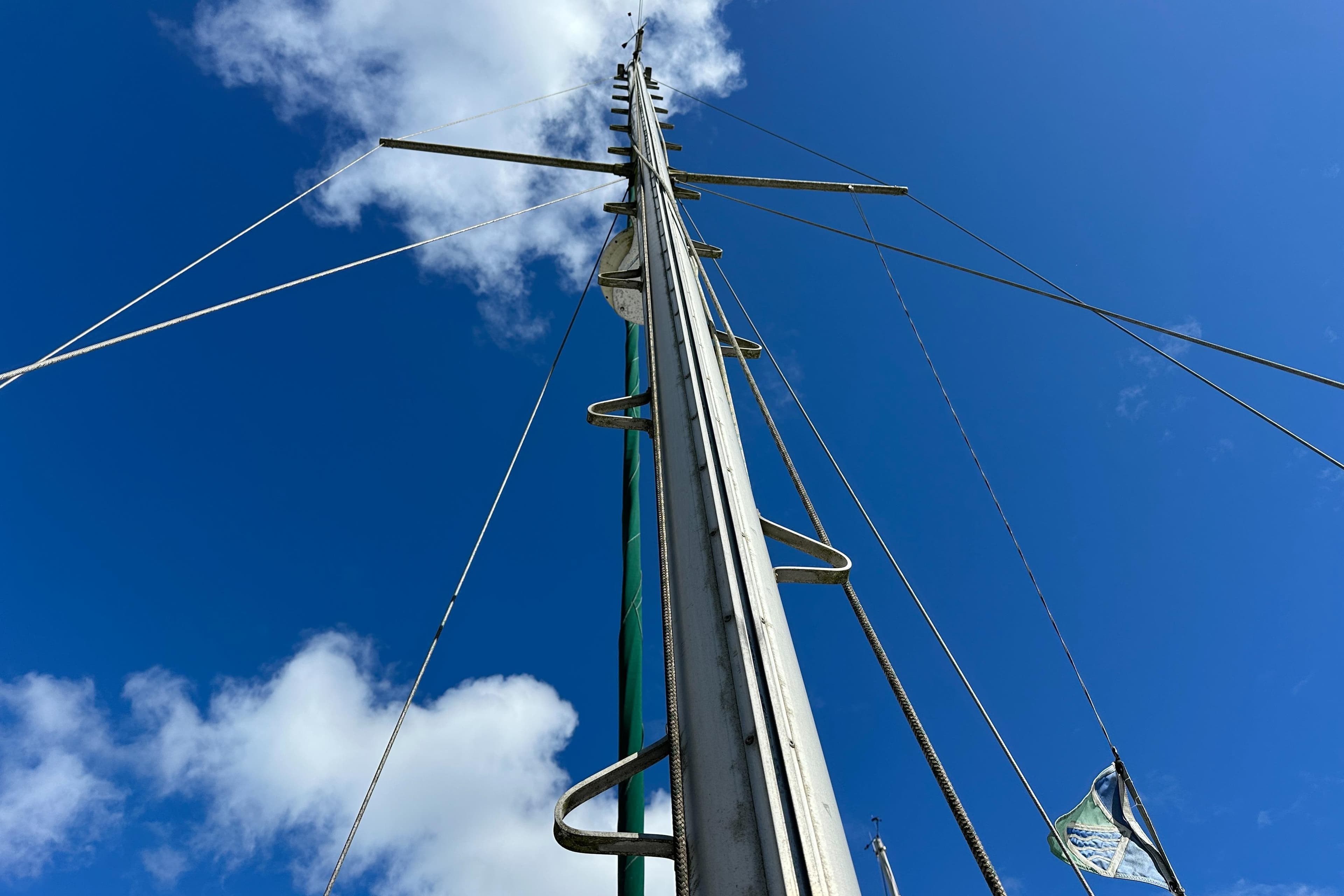 1979 Truant 33 Offshore Pilothouse Sailboat