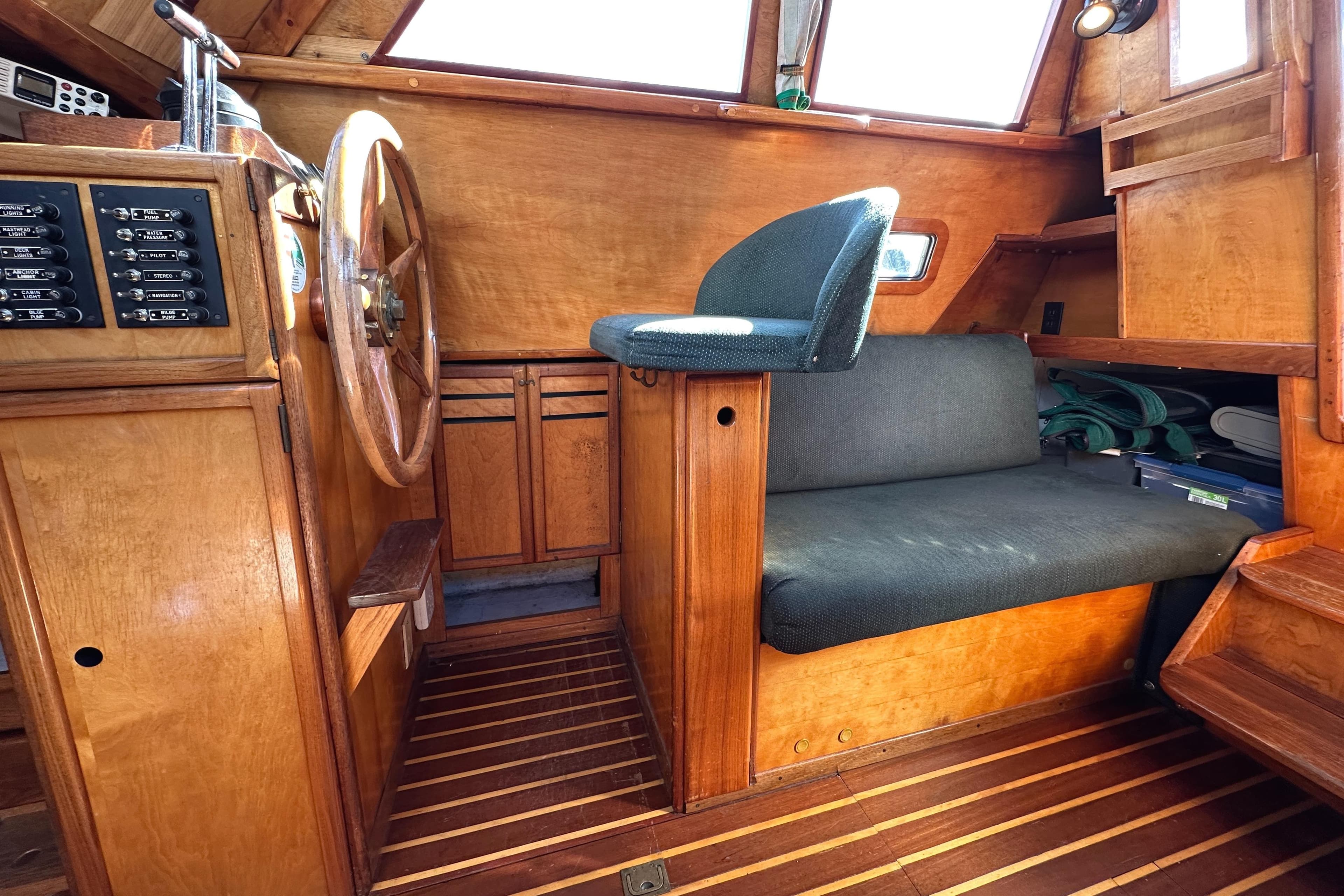 1979 Truant 33 Offshore Pilothouse Sailboat