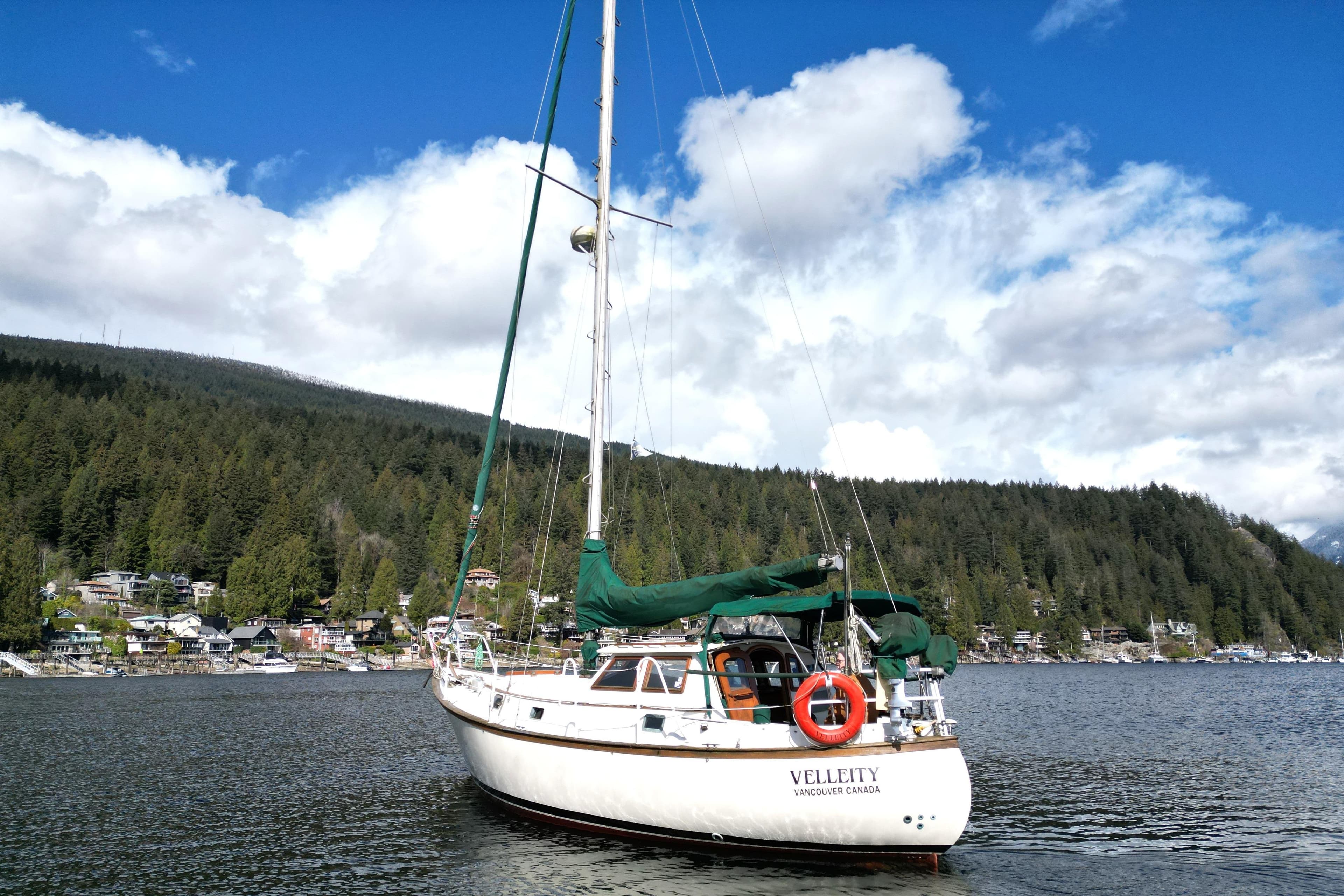 1979 Truant 33 Offshore Pilothouse Sailboat