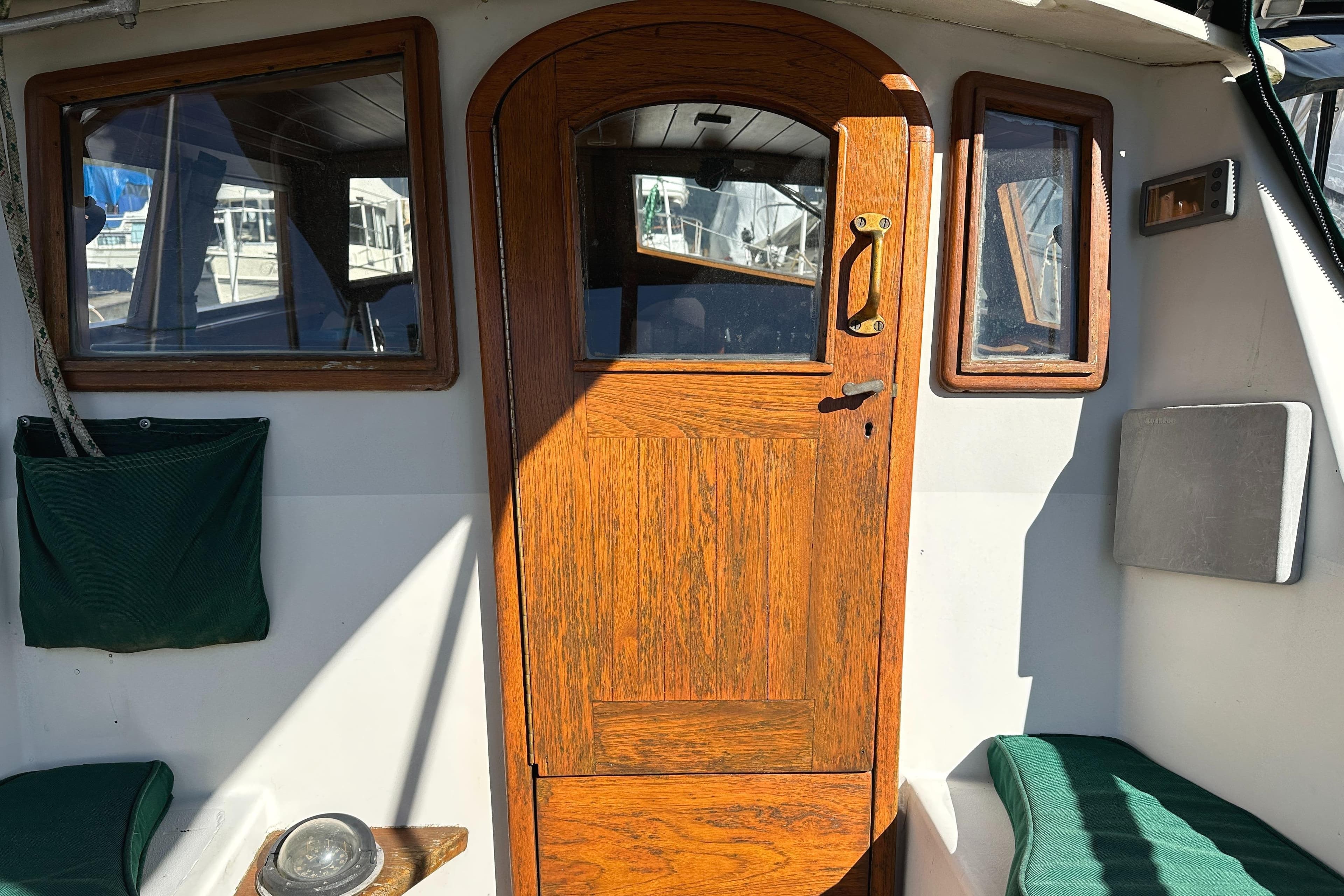 1979 Truant 33 Offshore Pilothouse Sailboat